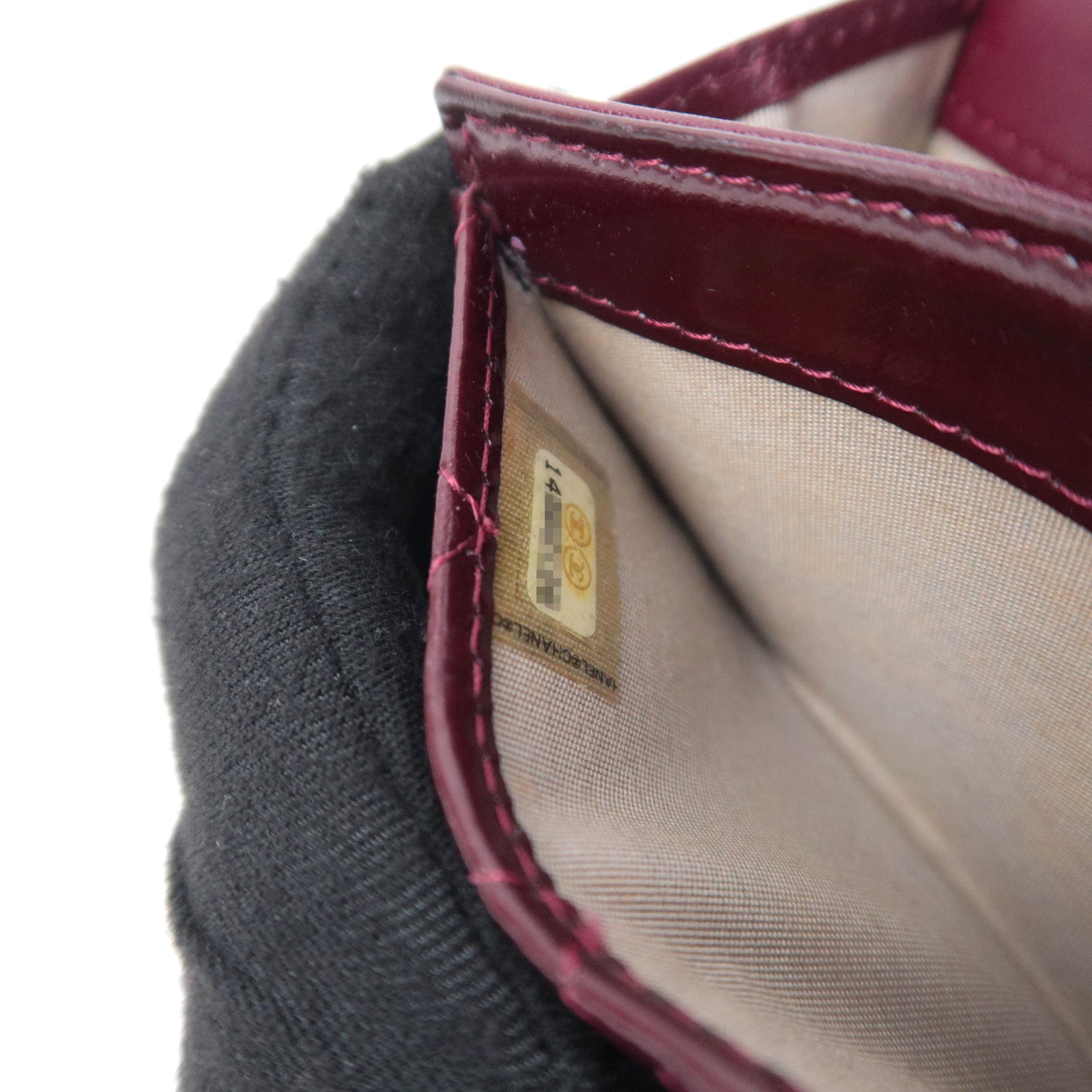 CHANEL Coco Mark Brilliant Matelasse Patent Coin Case Burgundy