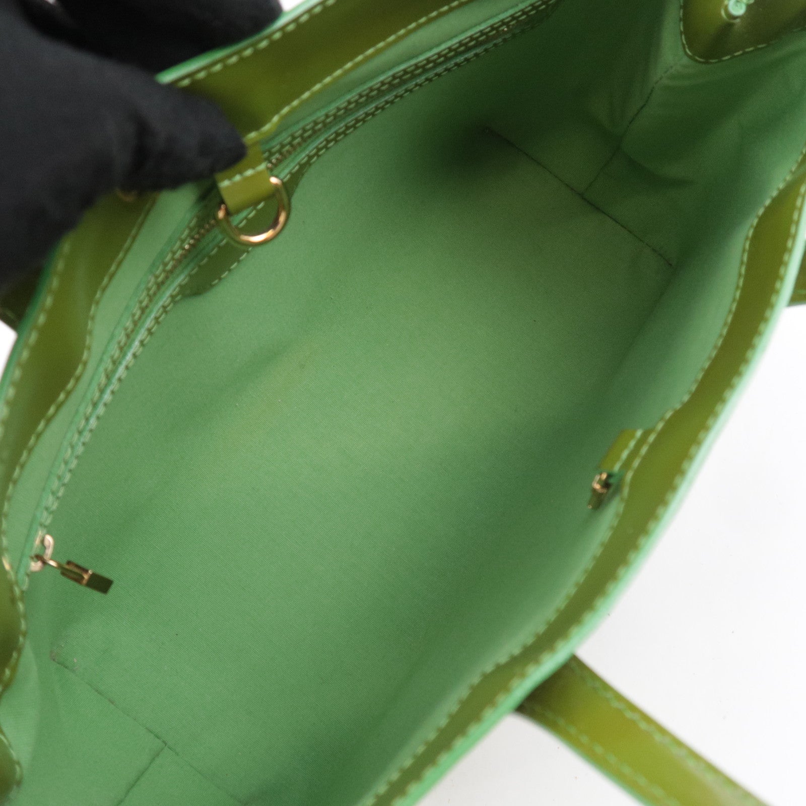 Louis Vuitton Monogram Vernis Wilshire PM Handbag Vert Tonic M93645