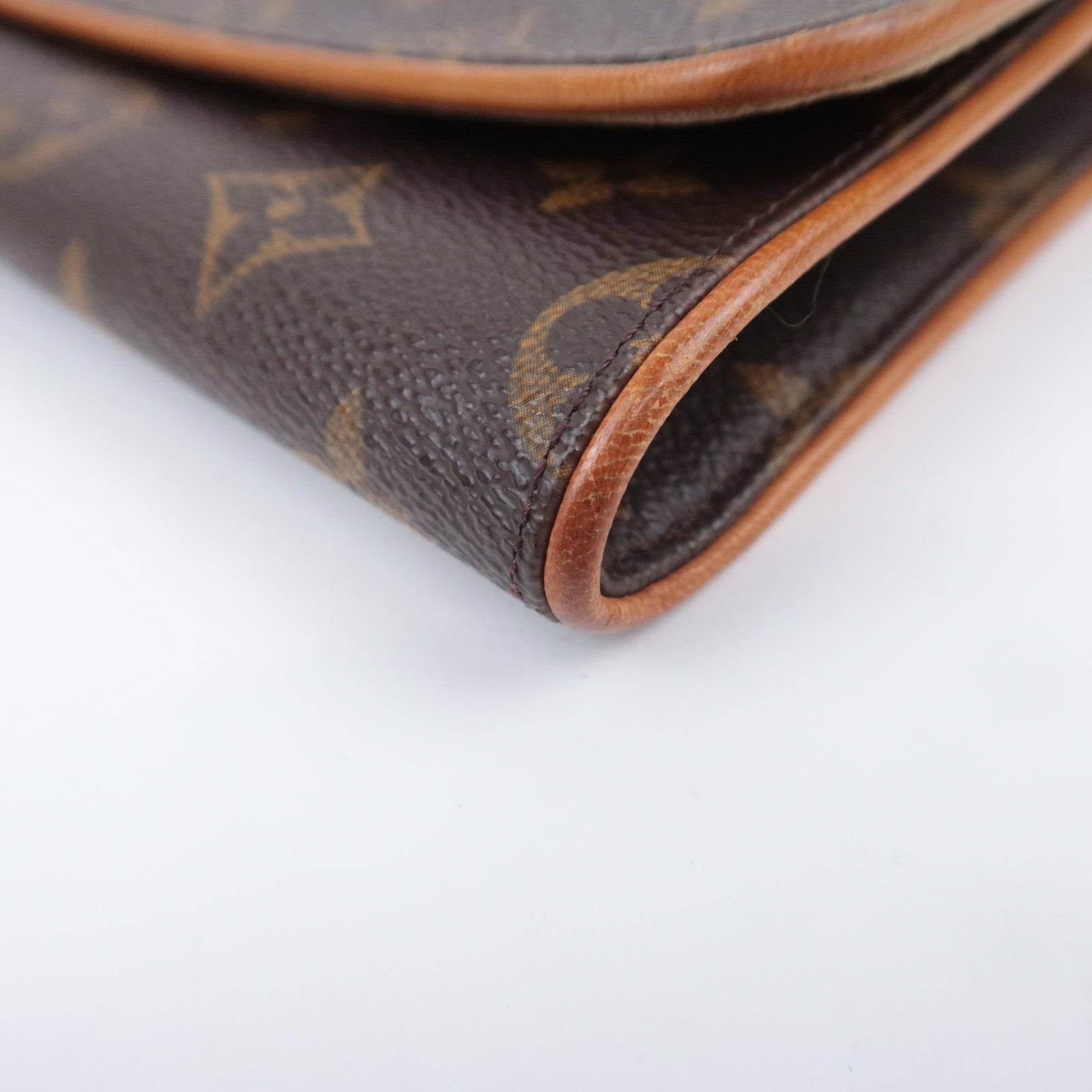 Louis Vuitton Monogram Pochette Twin GM Shoulder Bag M51852