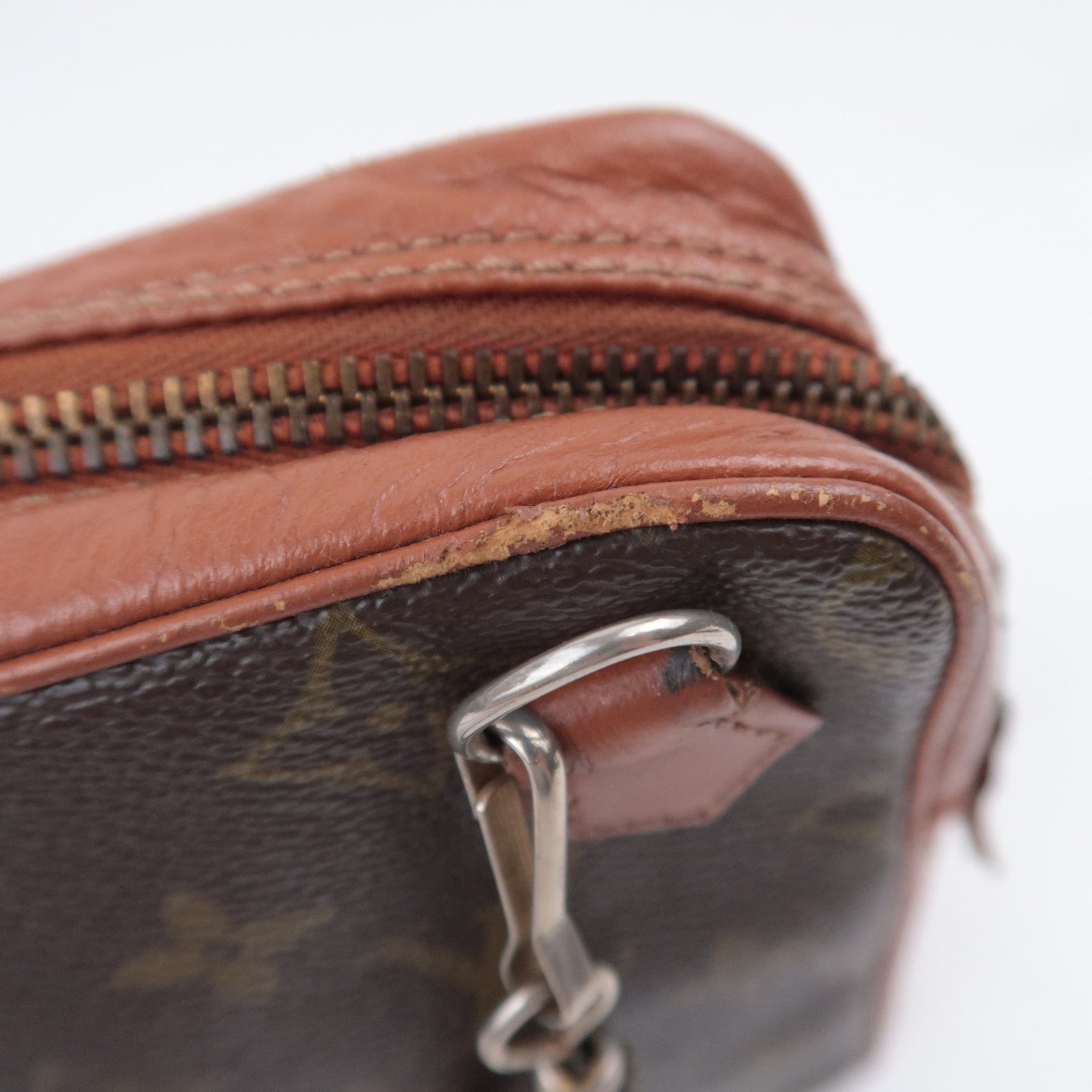 Louis Vuitton Monogram Vintage Shoulder Bag