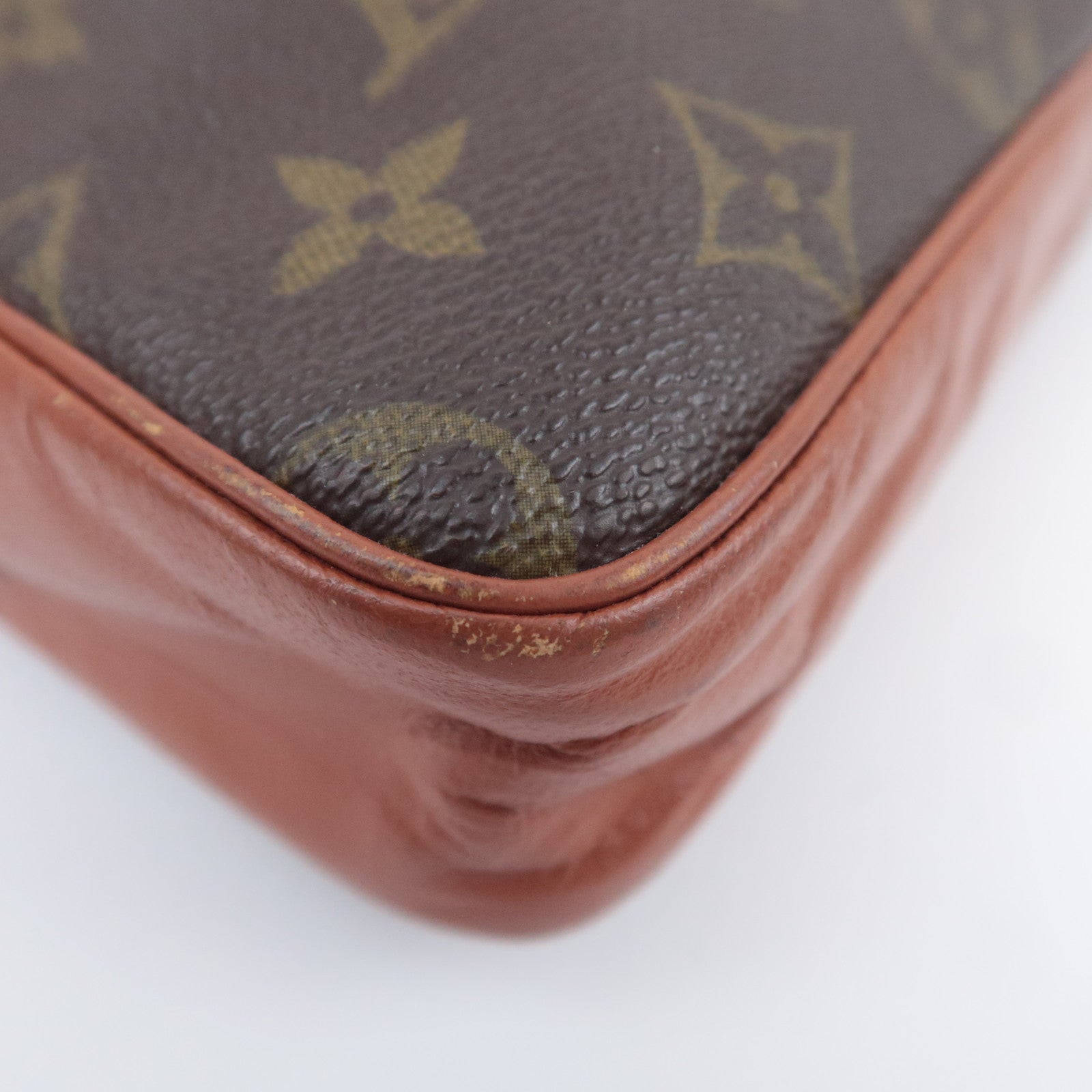 Louis Vuitton Monogram Vintage Shoulder Bag