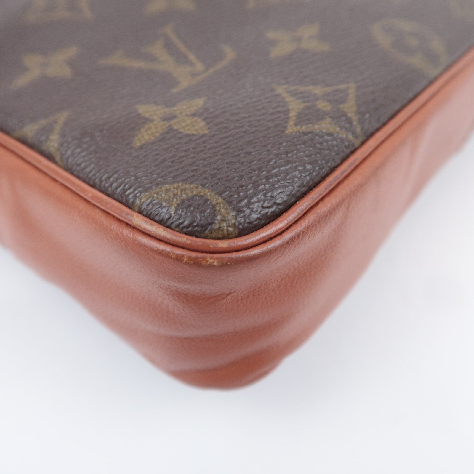 Louis Vuitton Monogram Vintage Shoulder Bag