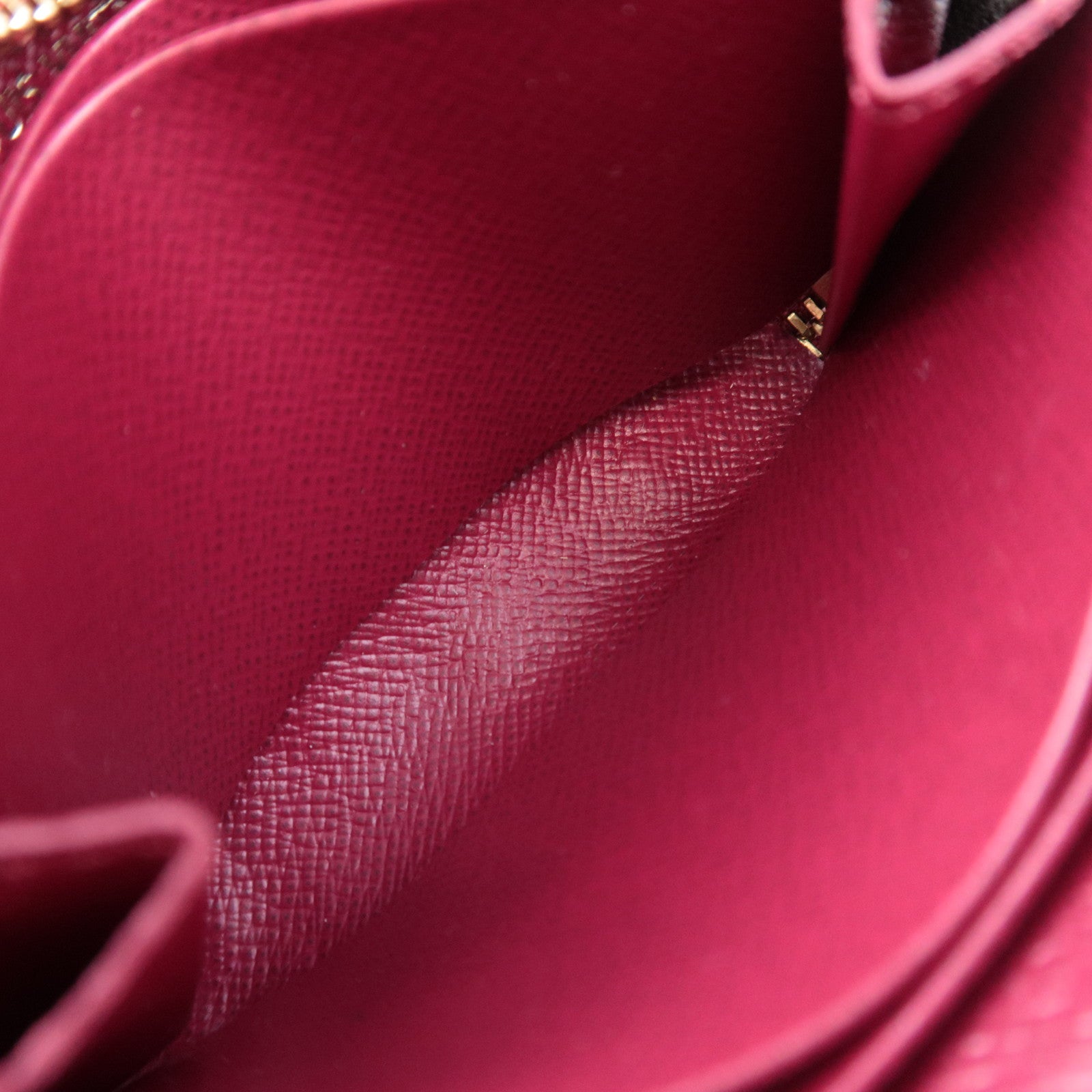 Louis Vuitton Monogram Multi Cartes Coin Case Fuchsia M61299