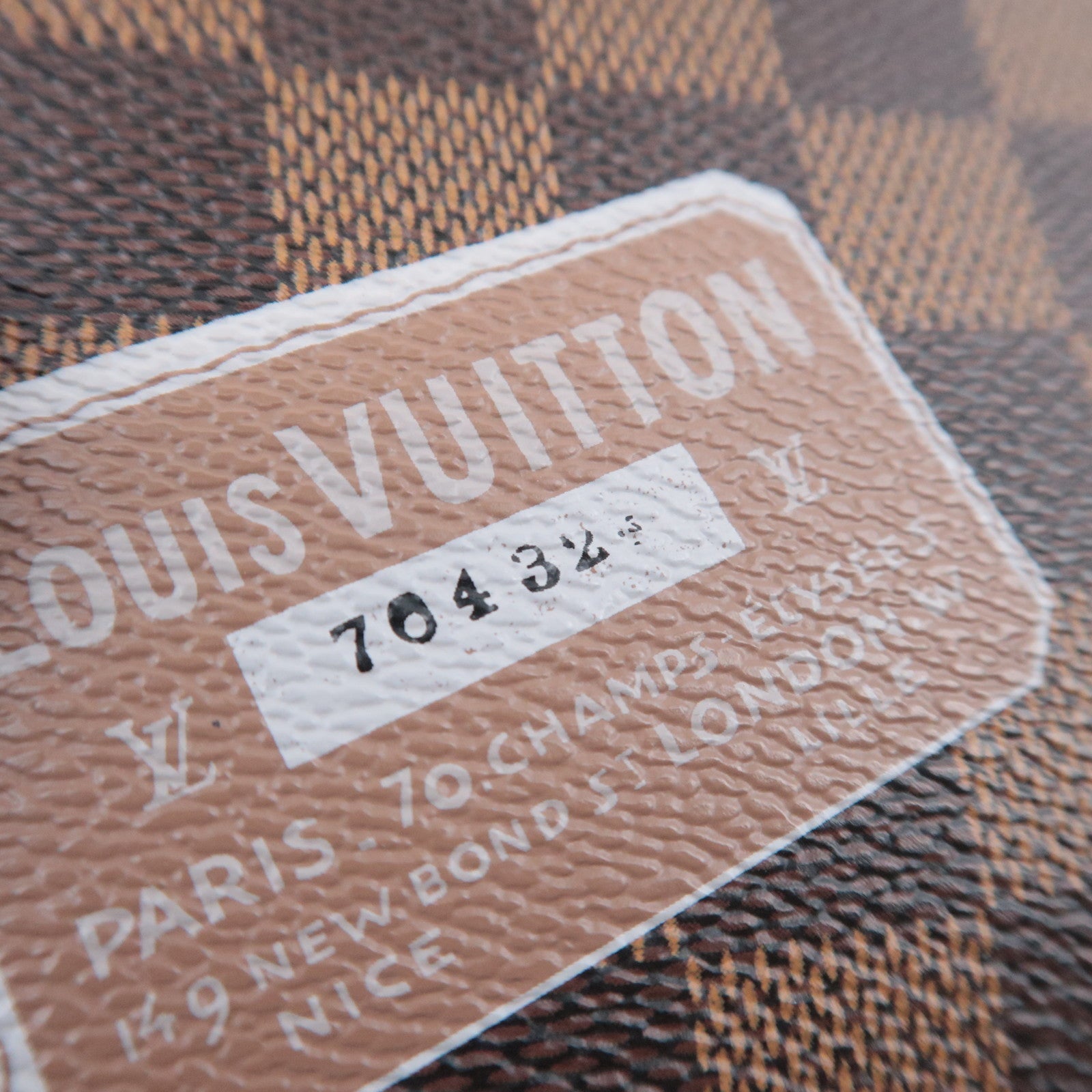 Louis Vuitton Damier Label Collection Pochette Cles NM Coin Case N63086