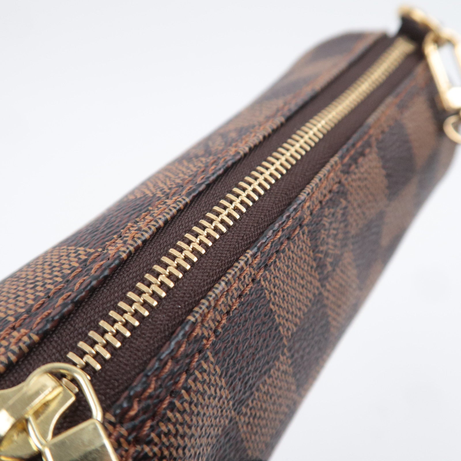 Louis Vuitton Damier Pouch for Papillon Bag