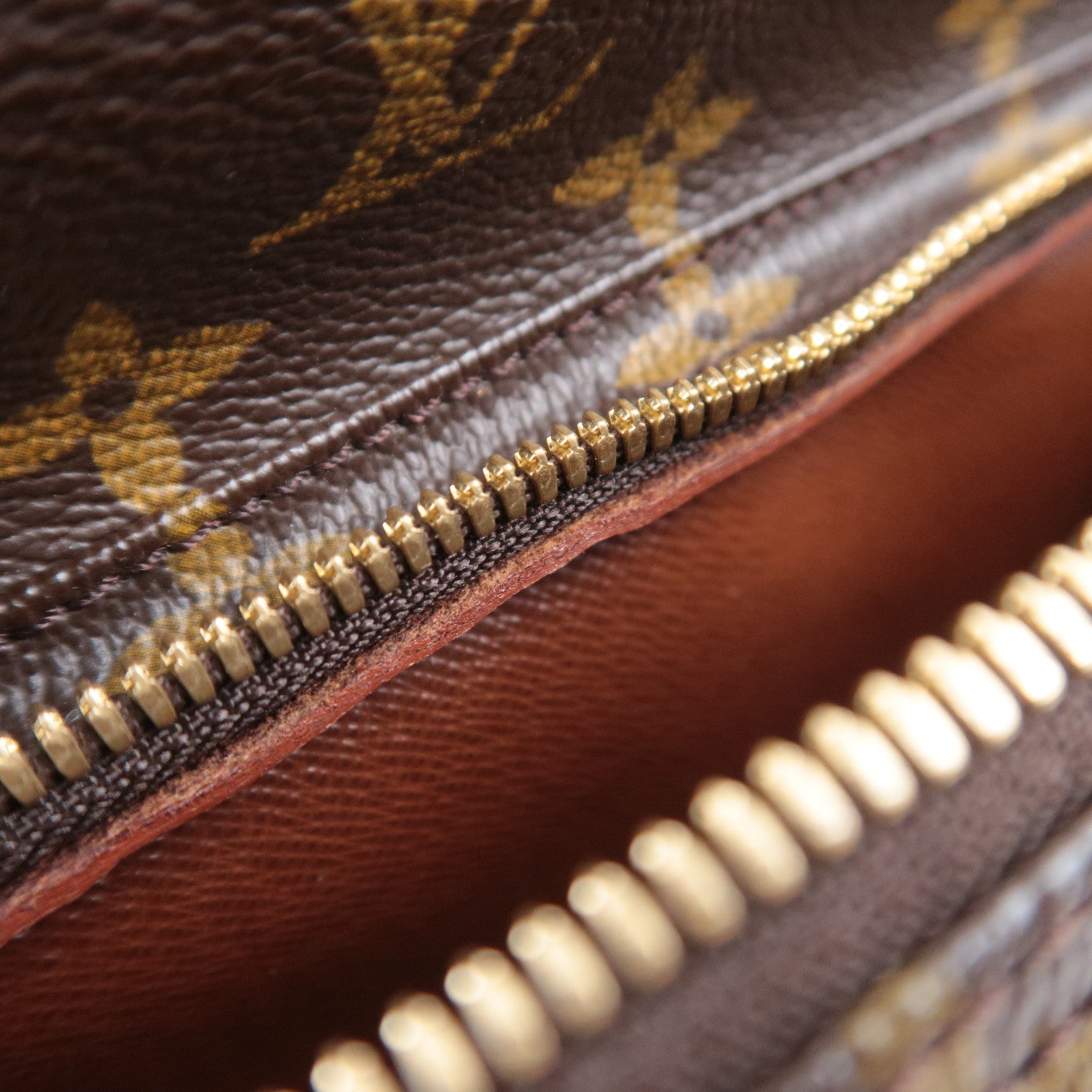Louis Vuitton Monogram Nile Shoulder Bag M45244
