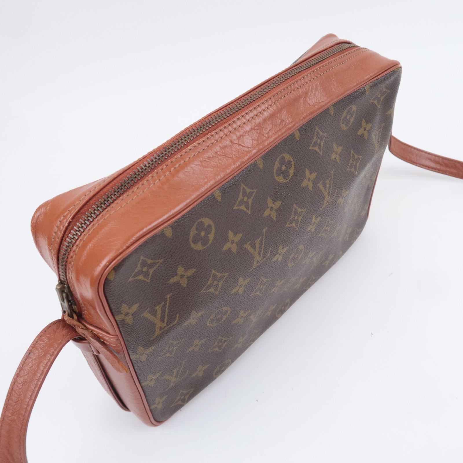 Louis Vuitton Monogram Sac Bandouliere 30 Shoulder Bag M51364