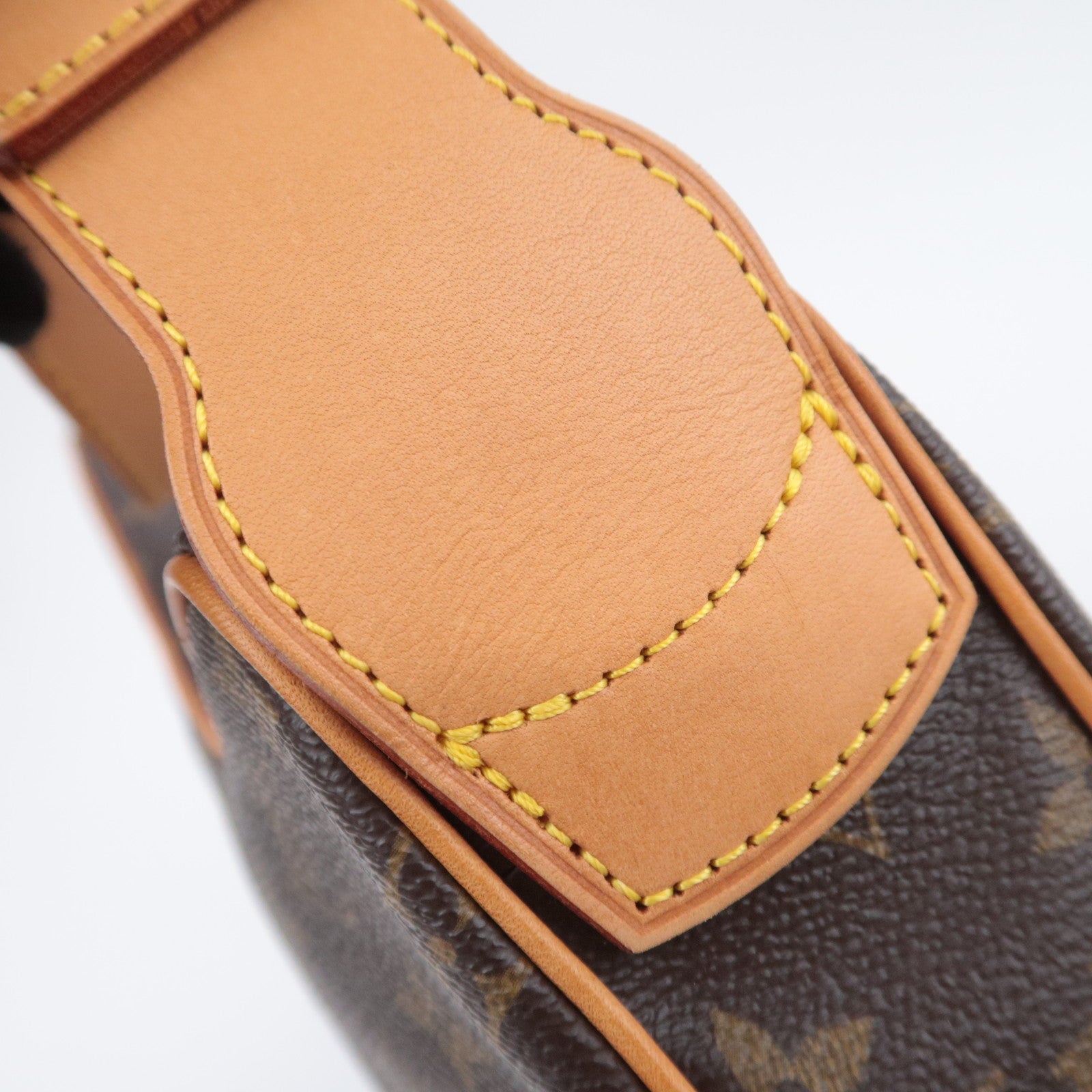 Louis Vuitton Monogram Croissant GM Shoulder Bag M51511