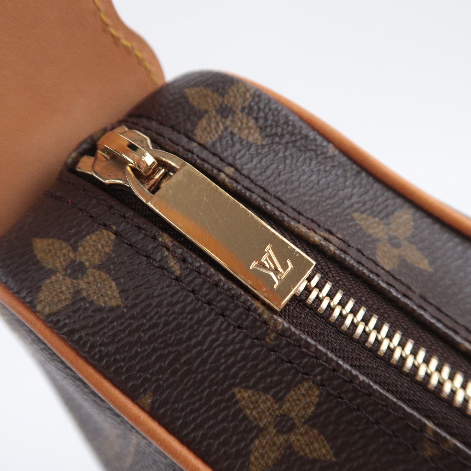 Louis Vuitton Monogram Croissant GM Shoulder Bag M51511