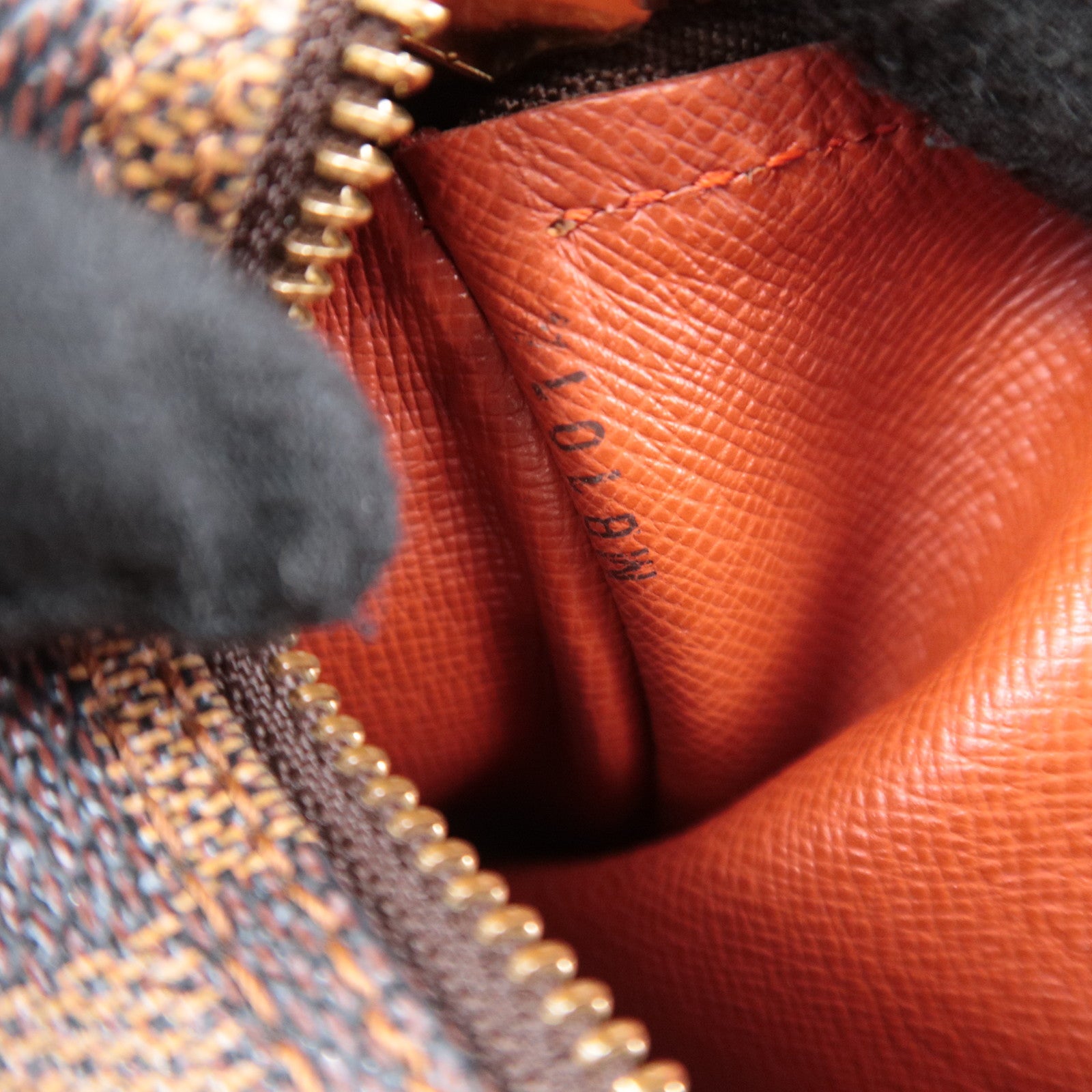 Louis Vuitton Damier Papillon 30 Shoulder Bag N51303