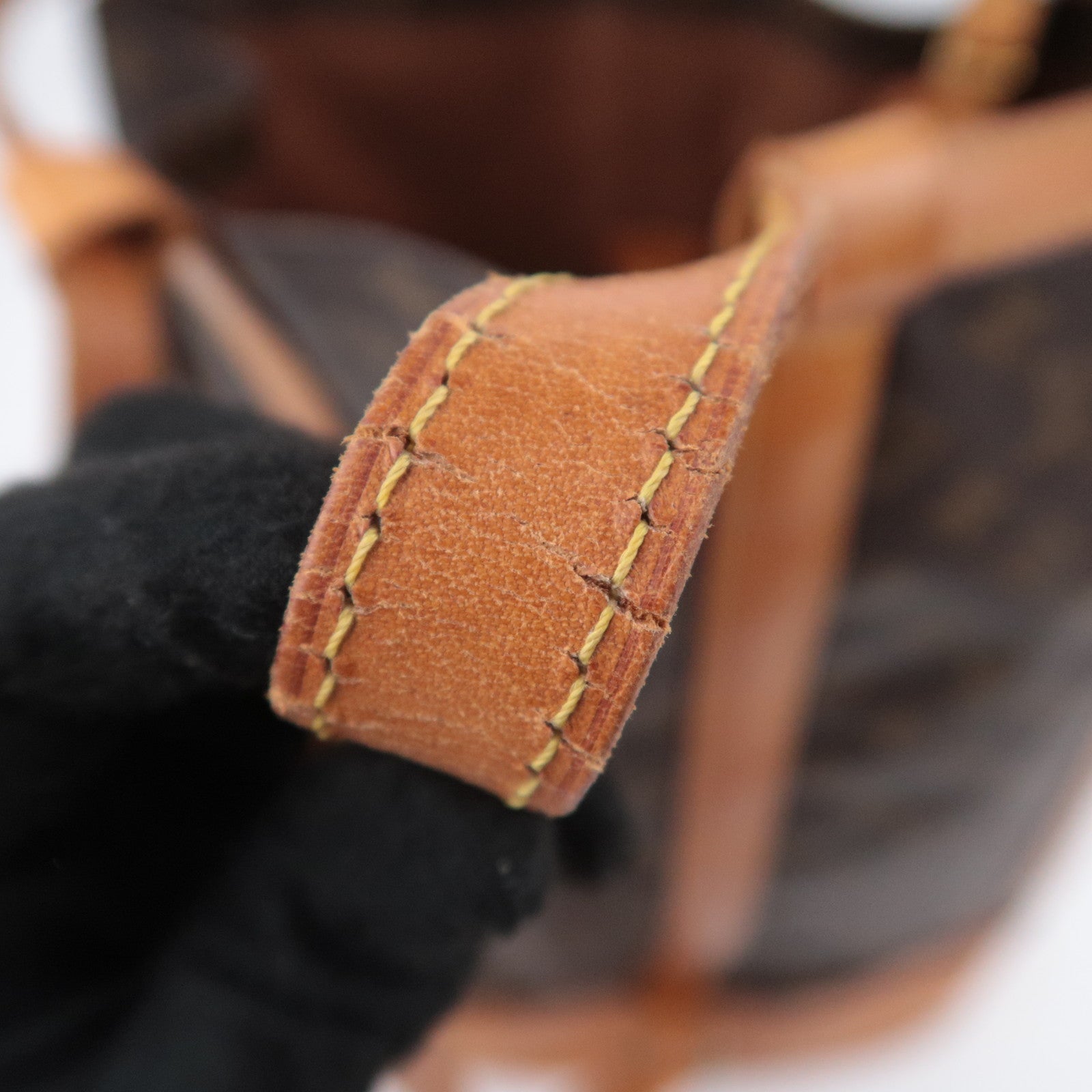Louis Vuitton Monogram Randonnee GM Shoulder Bag M42244