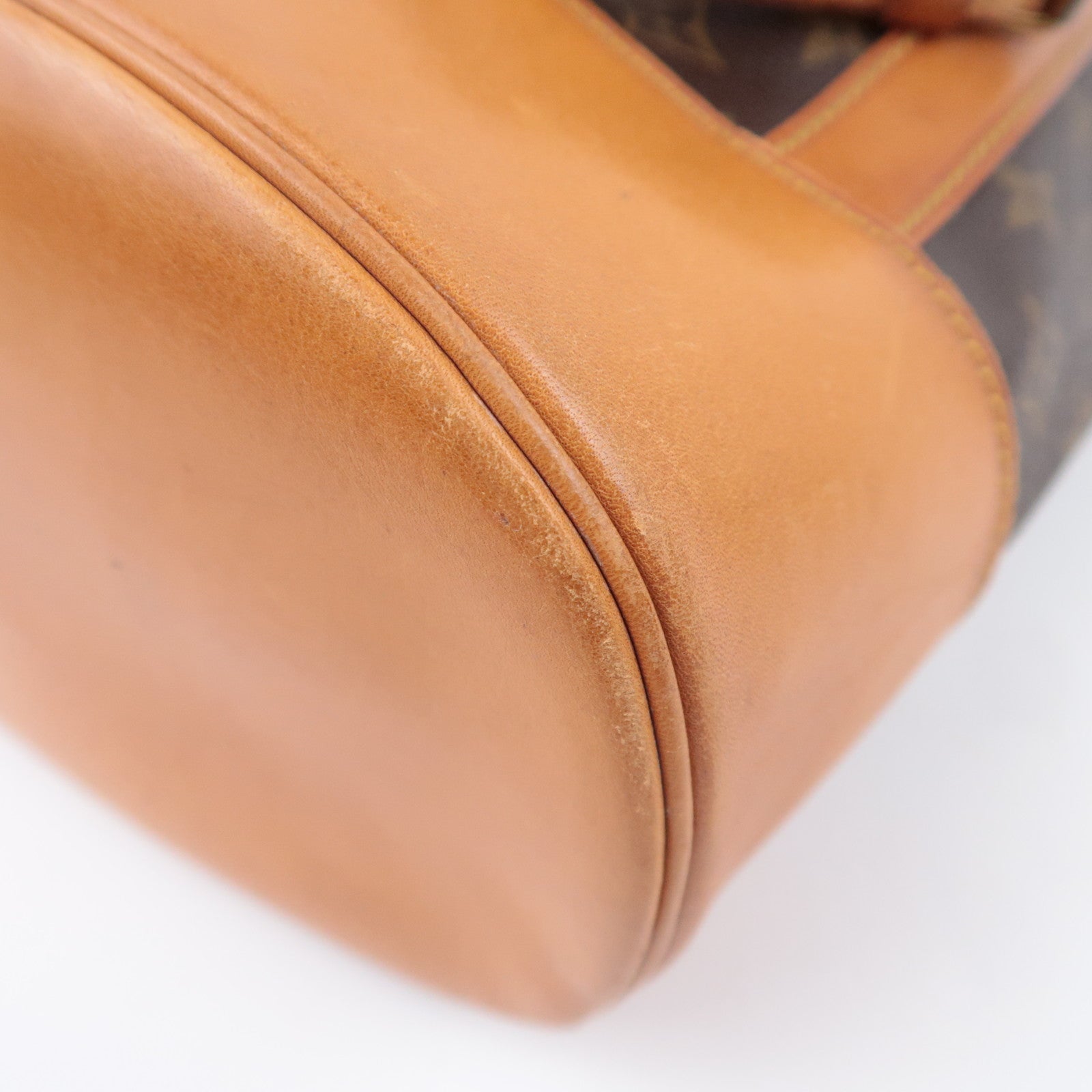Louis Vuitton Monogram Randonnee GM Shoulder Bag M42244