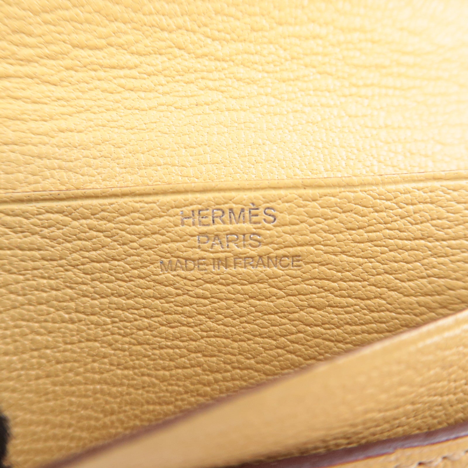 HERMES Bearn Compact Leather Wallet Y Stamp (2020)