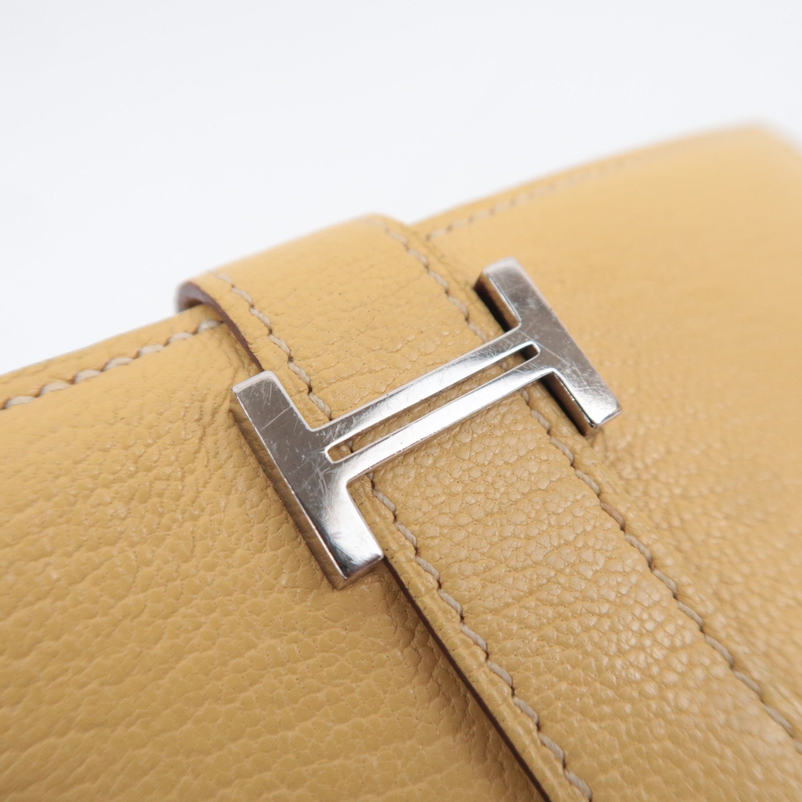 HERMES Bearn Compact Leather Wallet Y Stamp (2020)