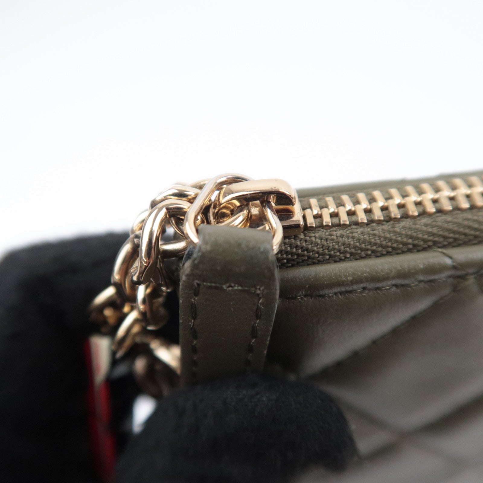 CHANEL Matelasse Clutch Bag Lambskin Khaki Gold Hardware A82552