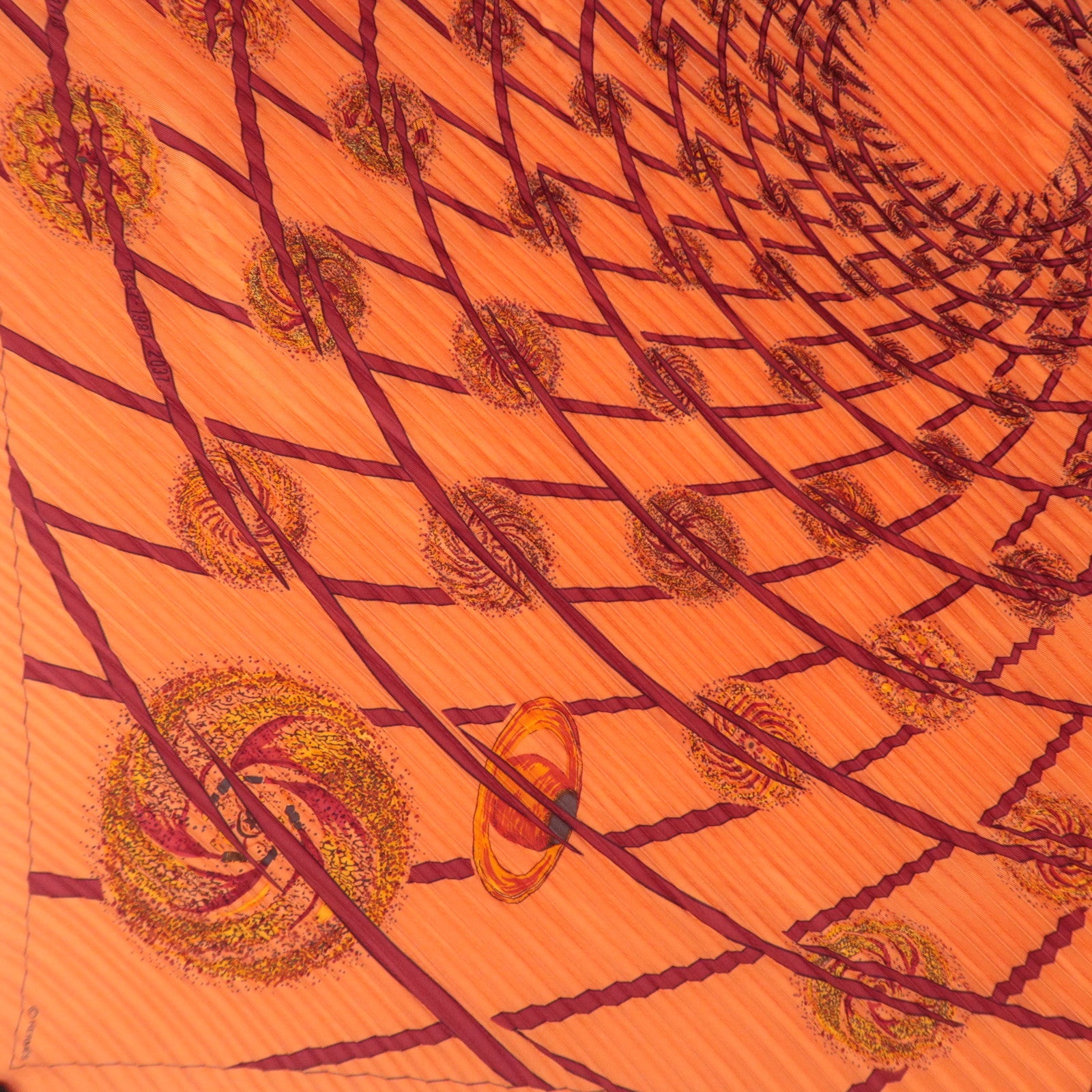 HERMES Pleated Carre 90 Scarf 100% Silk