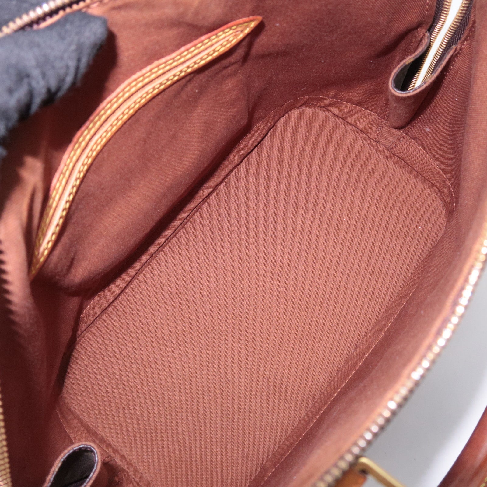 Louis Vuitton Monogram Alma Handbag M51130