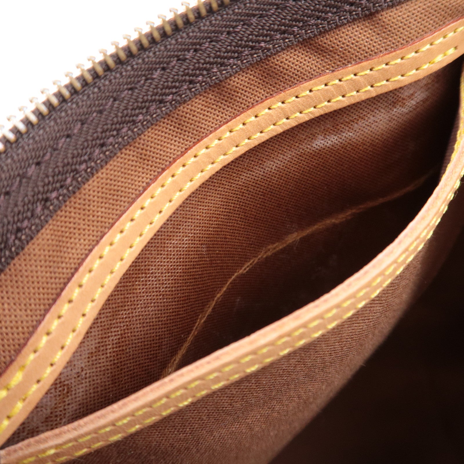 Louis Vuitton Monogram Speedy 40 Handbag M41522