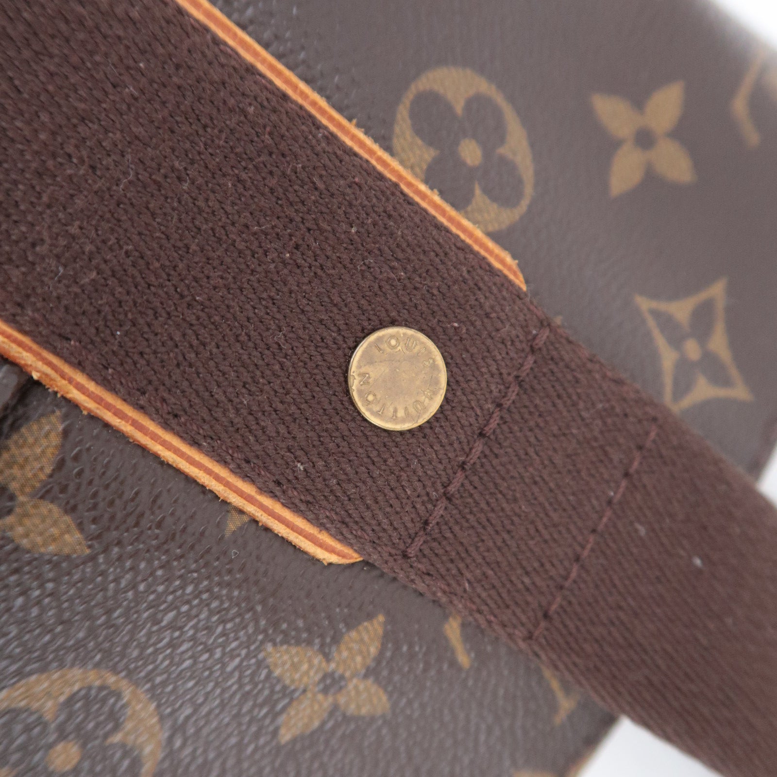 Louis Vuitton Monogram Cabas Beaubourg Tote Bag M53013