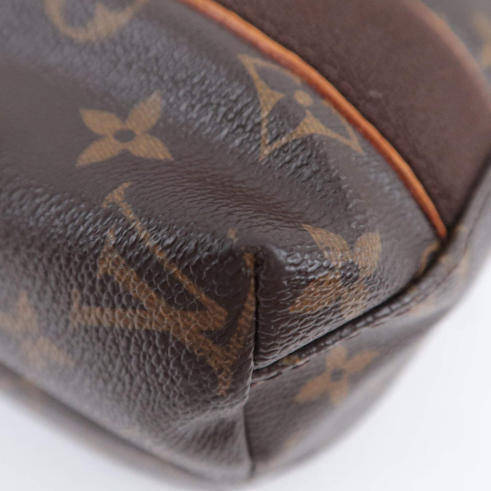 Louis Vuitton Monogram Cabas Beaubourg Tote Bag M53013