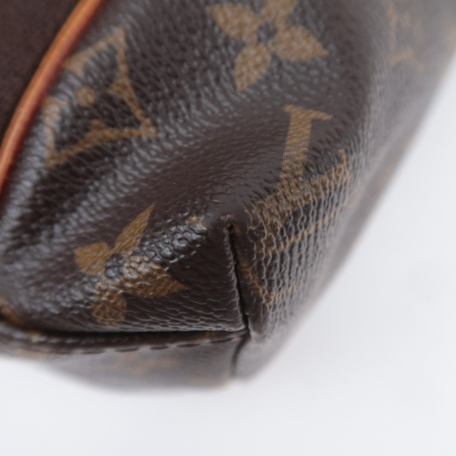 Louis Vuitton Monogram Cabas Beaubourg Tote Bag M53013