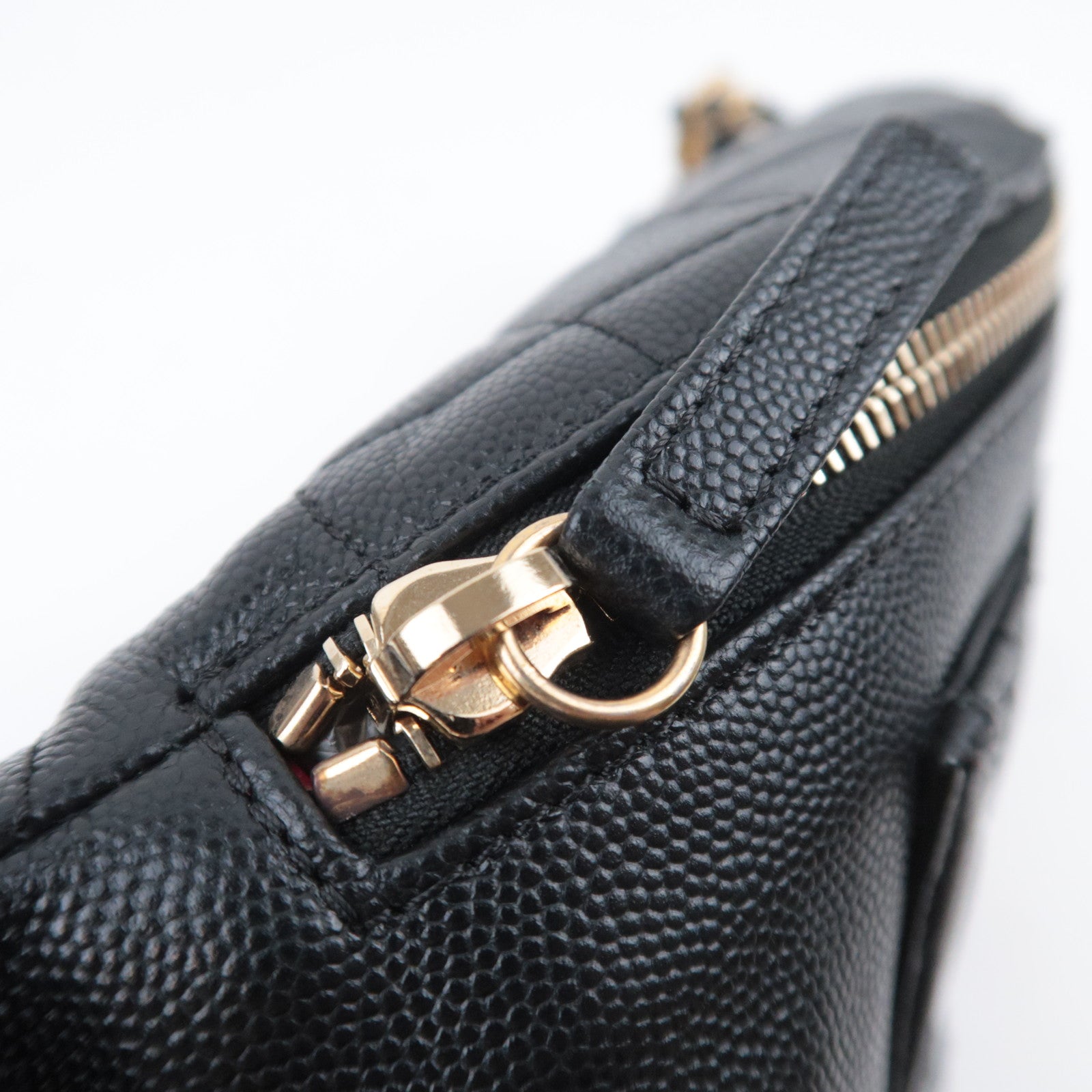CHANEL CC Filigree Chain Waist Bag Caviar Skin Blac Gold HDW