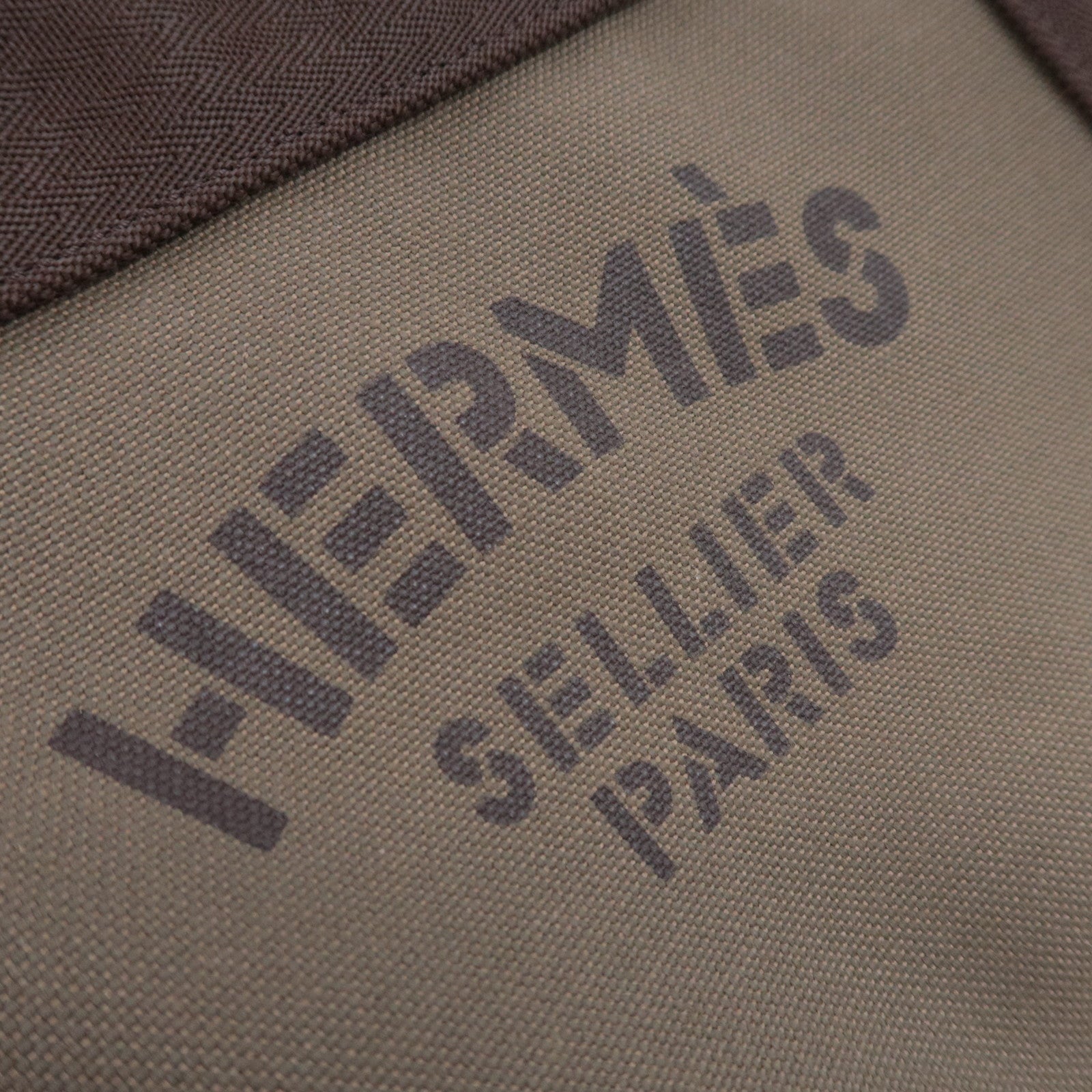 HERMES Sac De Pansage Groom Bag A Stamp (2017) Khaki