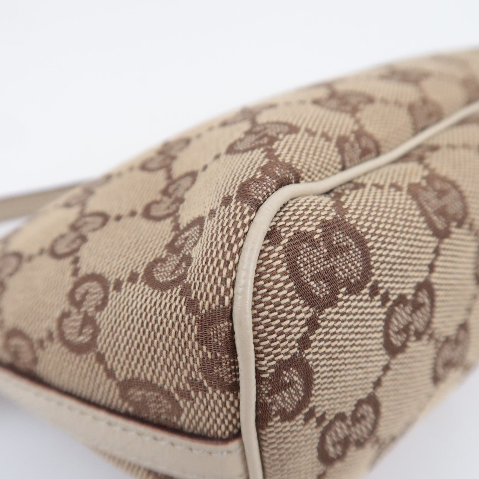 GUCCI Boat Bag GG Canvas Handbag Beige White 07193