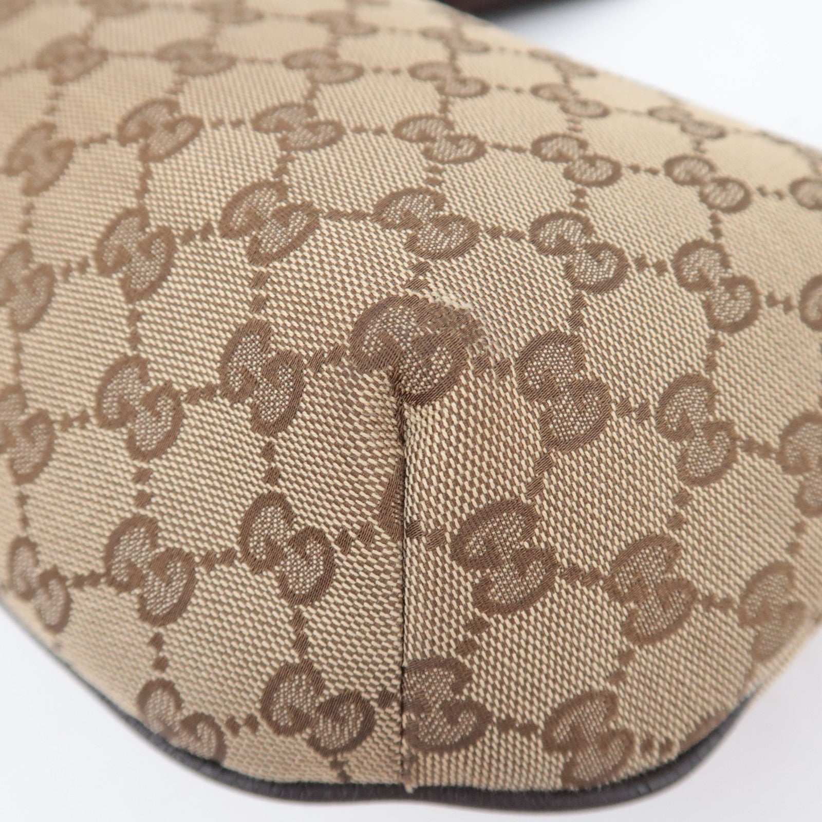 GUCCI GG Canvas Shoulder Bag Beige 181092