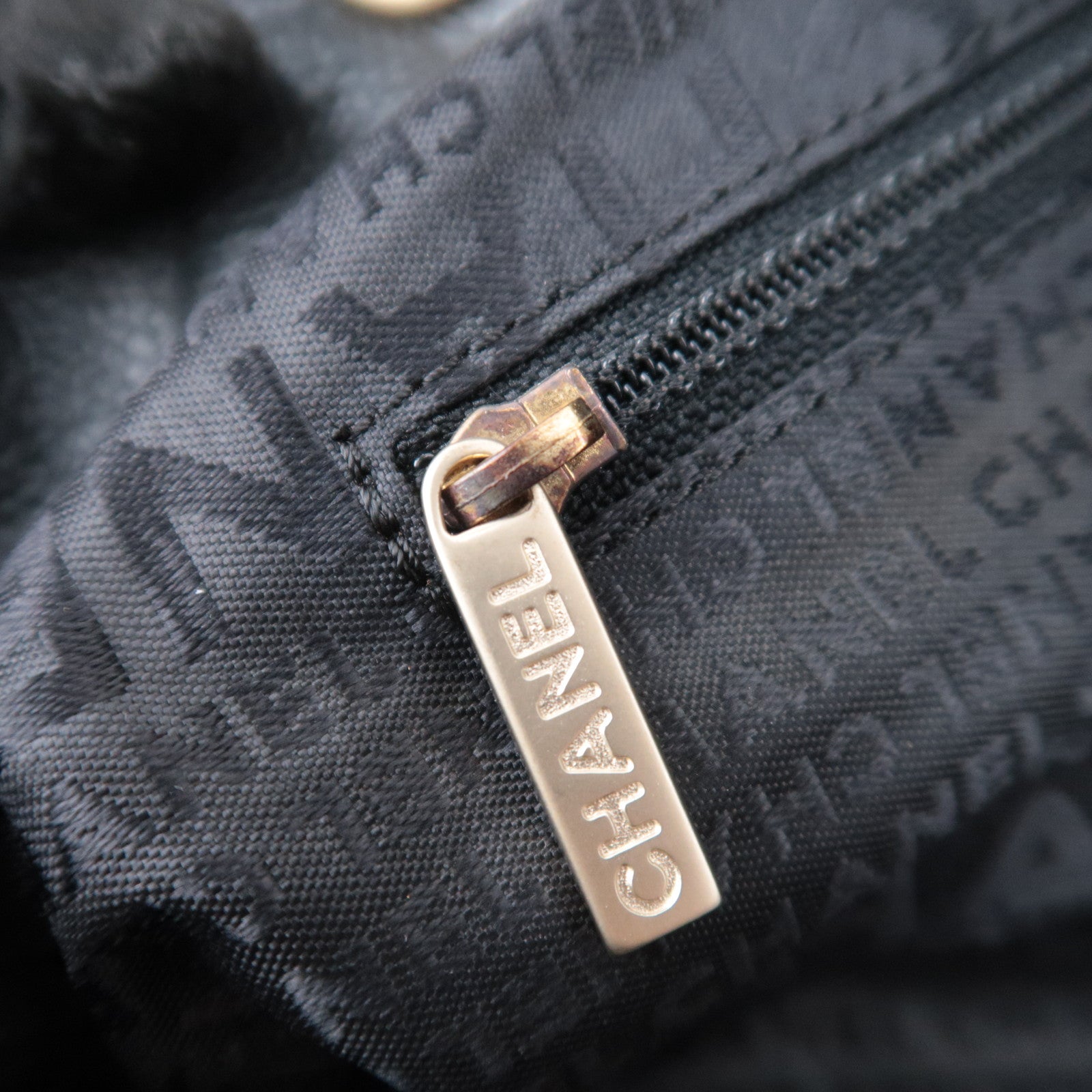 CHANEL Coco Mark Handbag Caviarskin Black