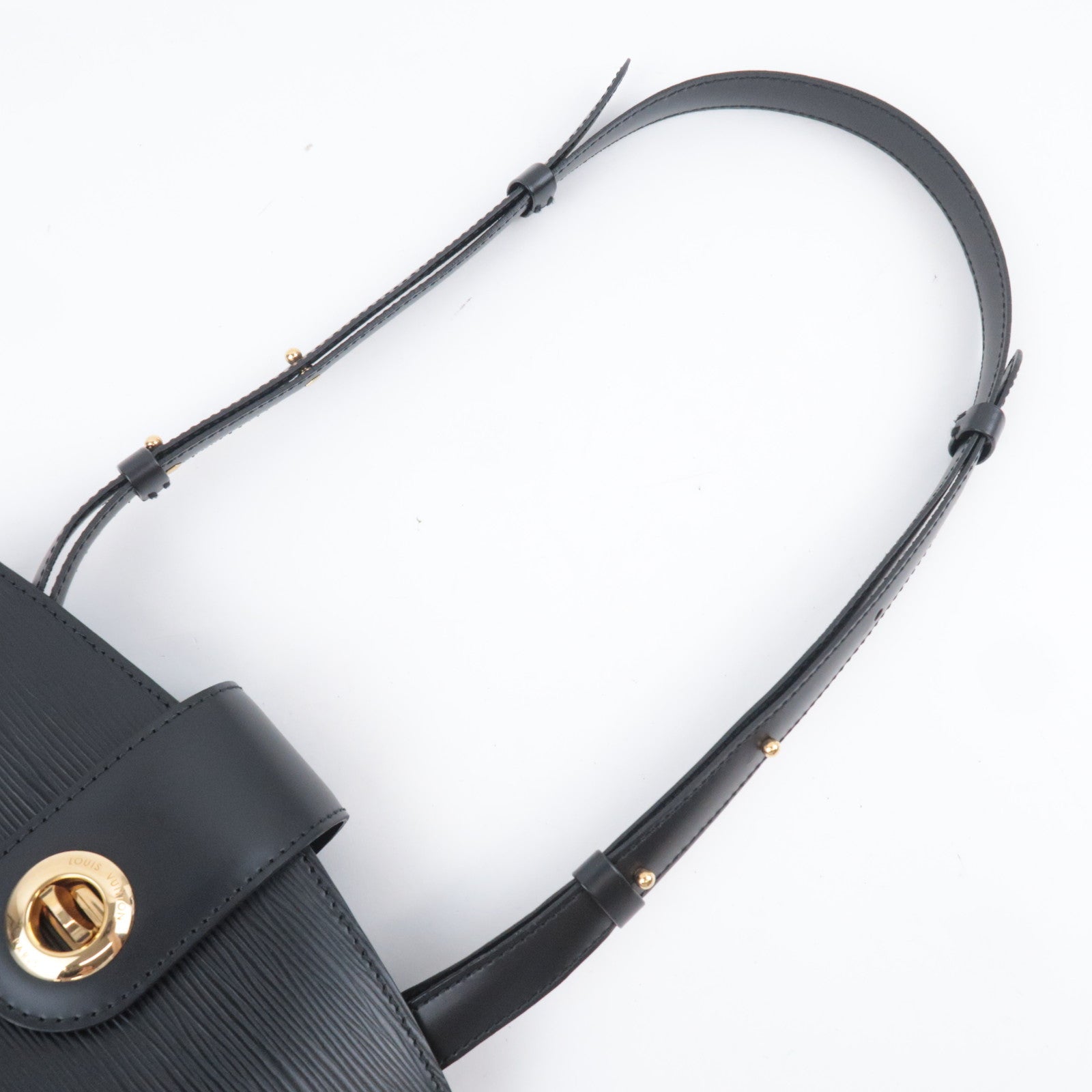Louis Vuitton Epi Cluny Shoulder Bag Noir M52252
