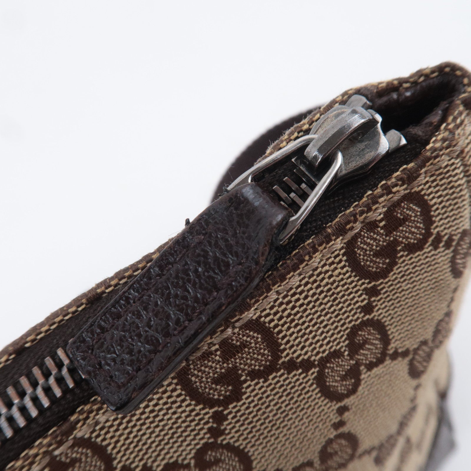 GUCCI GG Canvas Shoulder Bag Beige 114273
