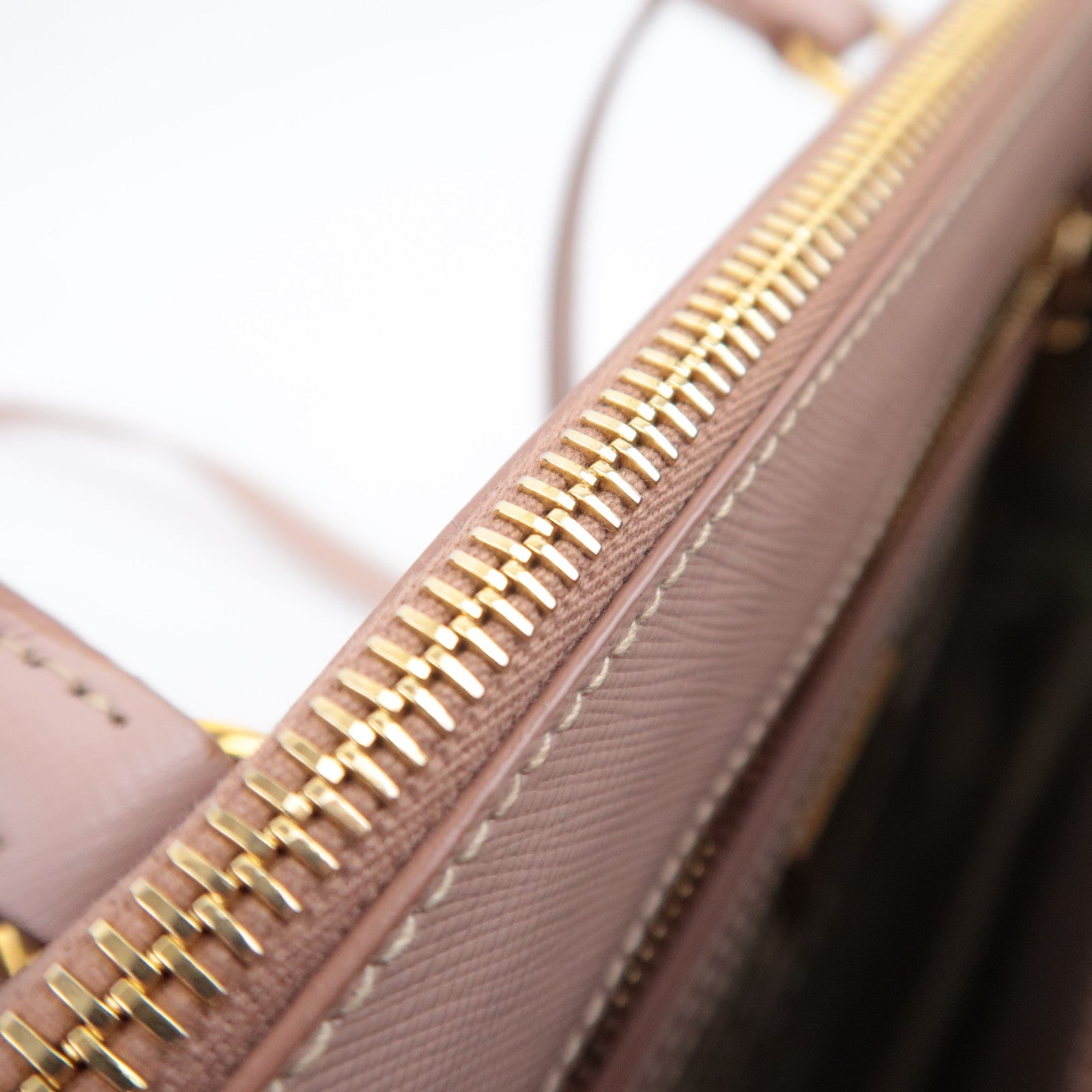 PRADA Galleria Saffiano 2Way Leather Handbag Pink Beige BN1801