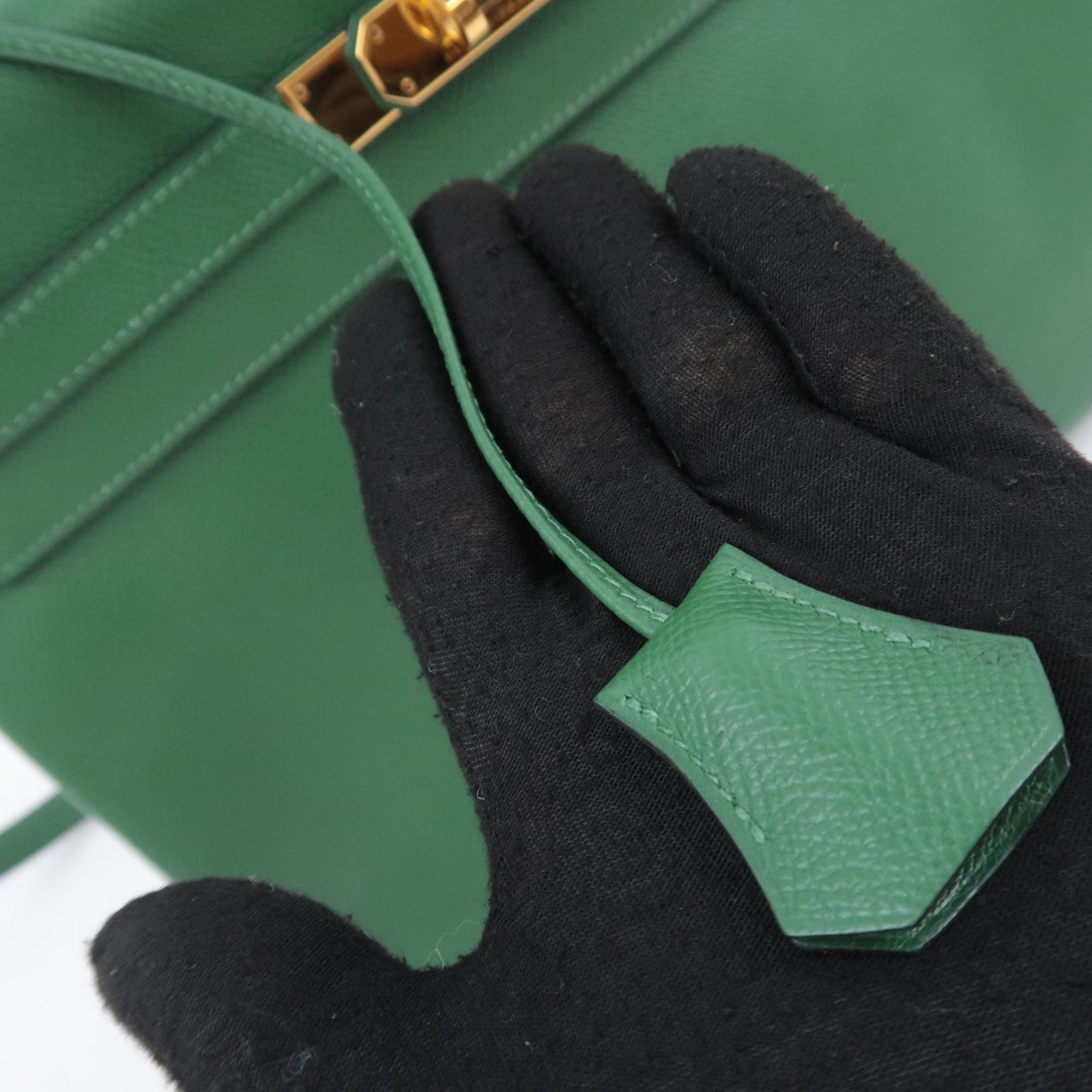 HERMES Kelly 32 □D Stamp (2000) Courchevel Green
