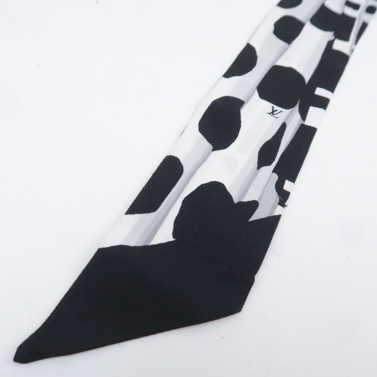 Louis Vuitton Bandeau Scarf 100% Silk Black White MP1834
