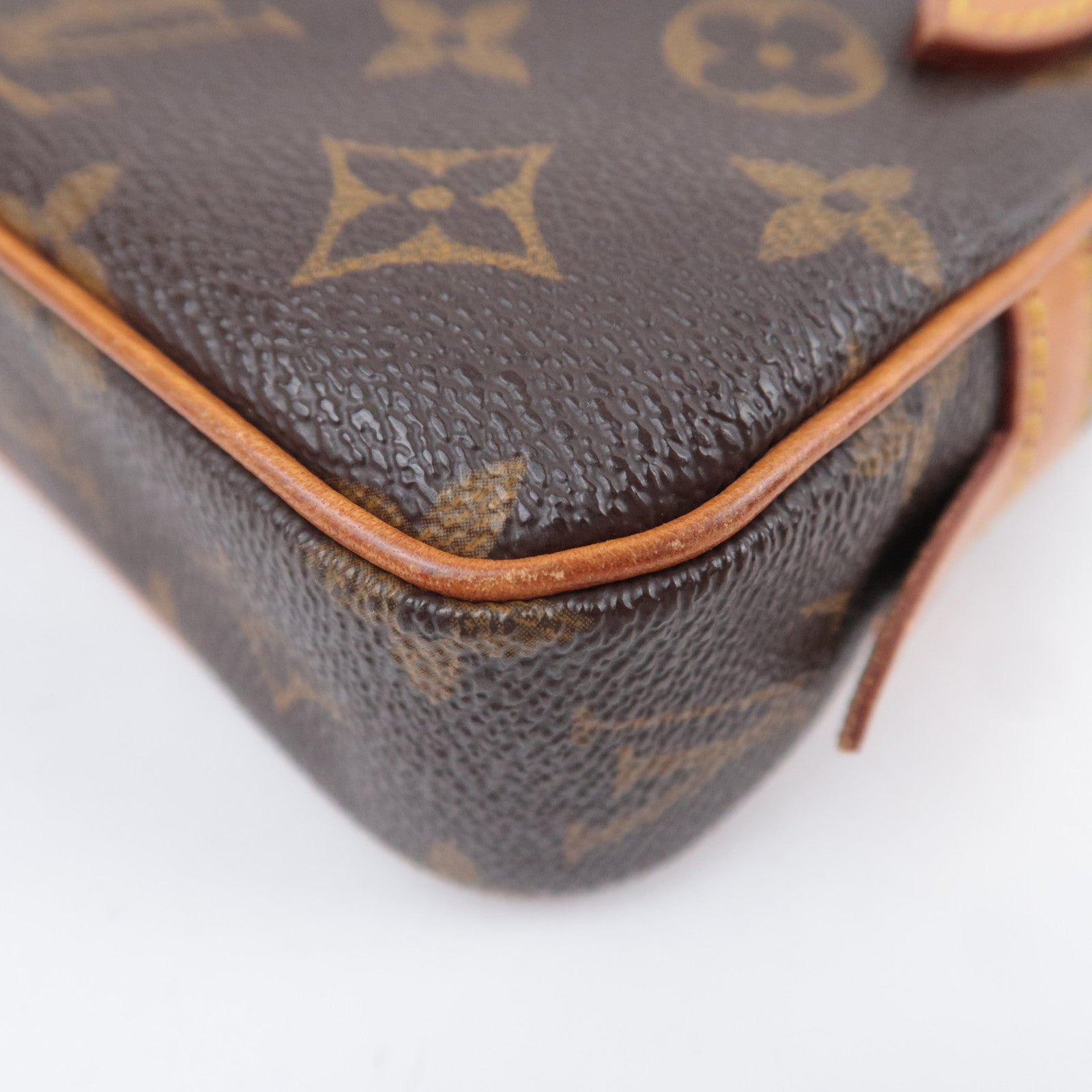 Louis Vuitton Monogram Pochette Marly Bandouliere Shoulder Bag M51828