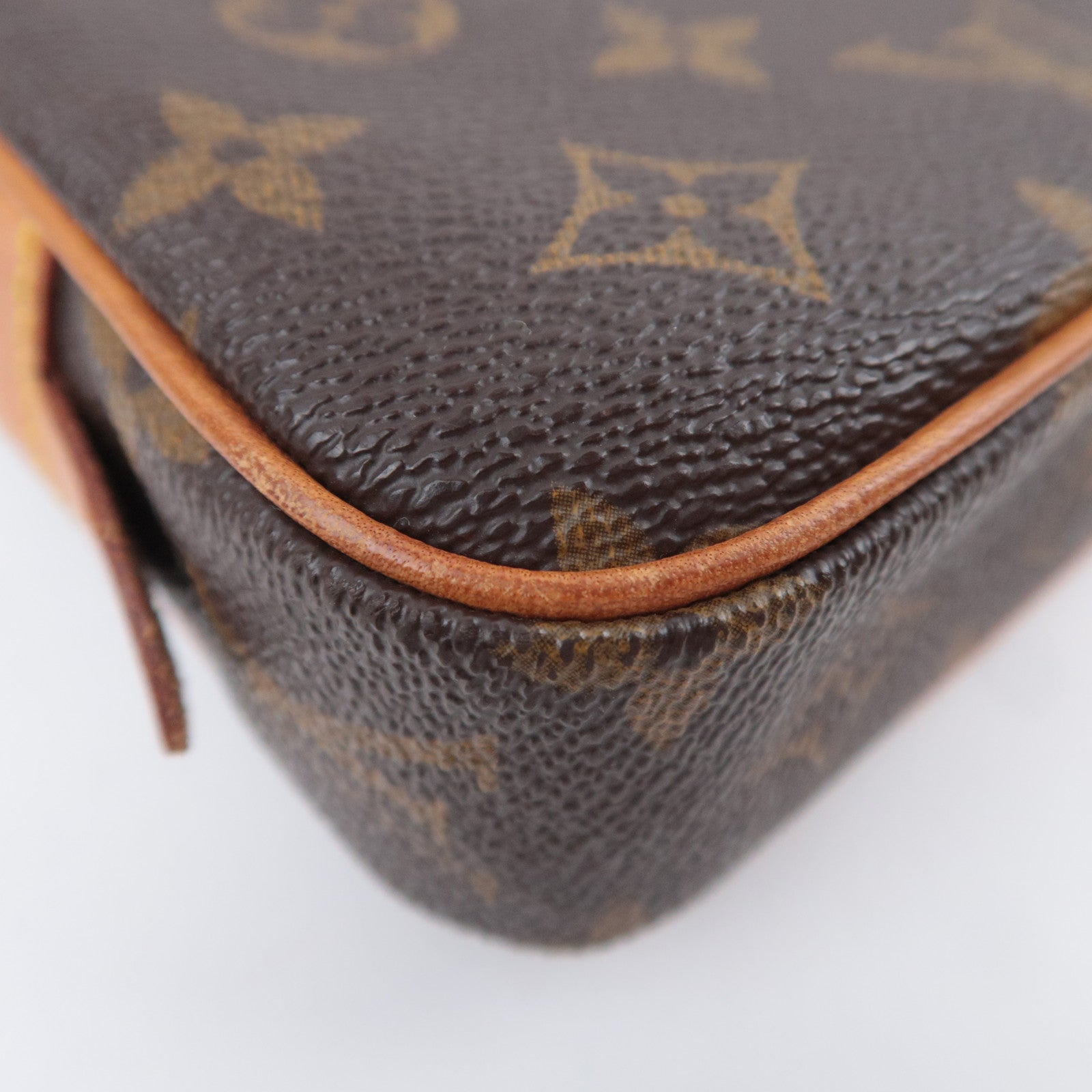 Louis Vuitton Monogram Pochette Marly Bandouliere Shoulder Bag M51828