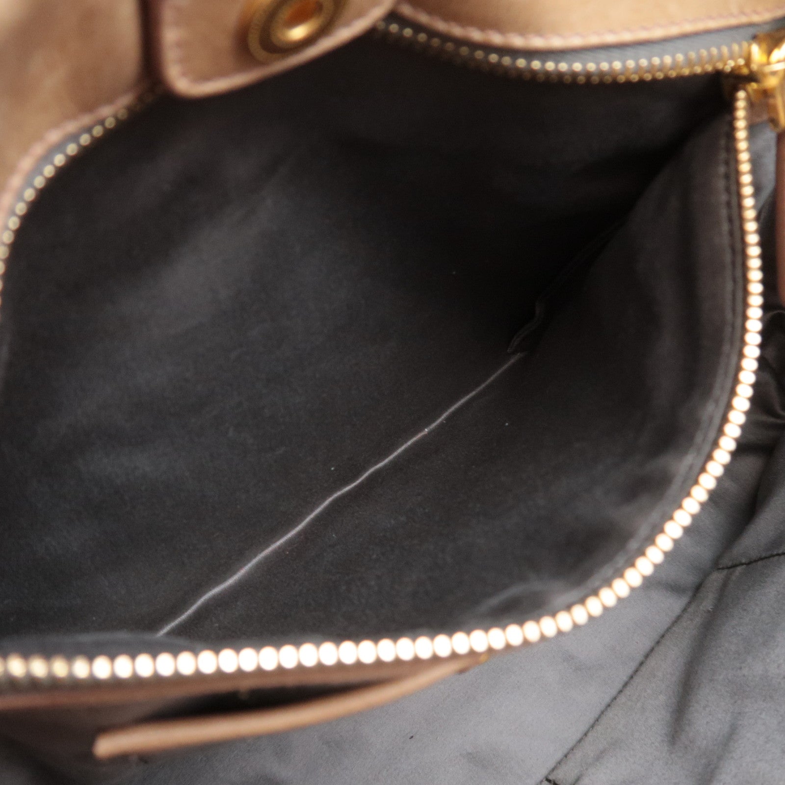 MIU MIU 2Way Leather Handbag Beige