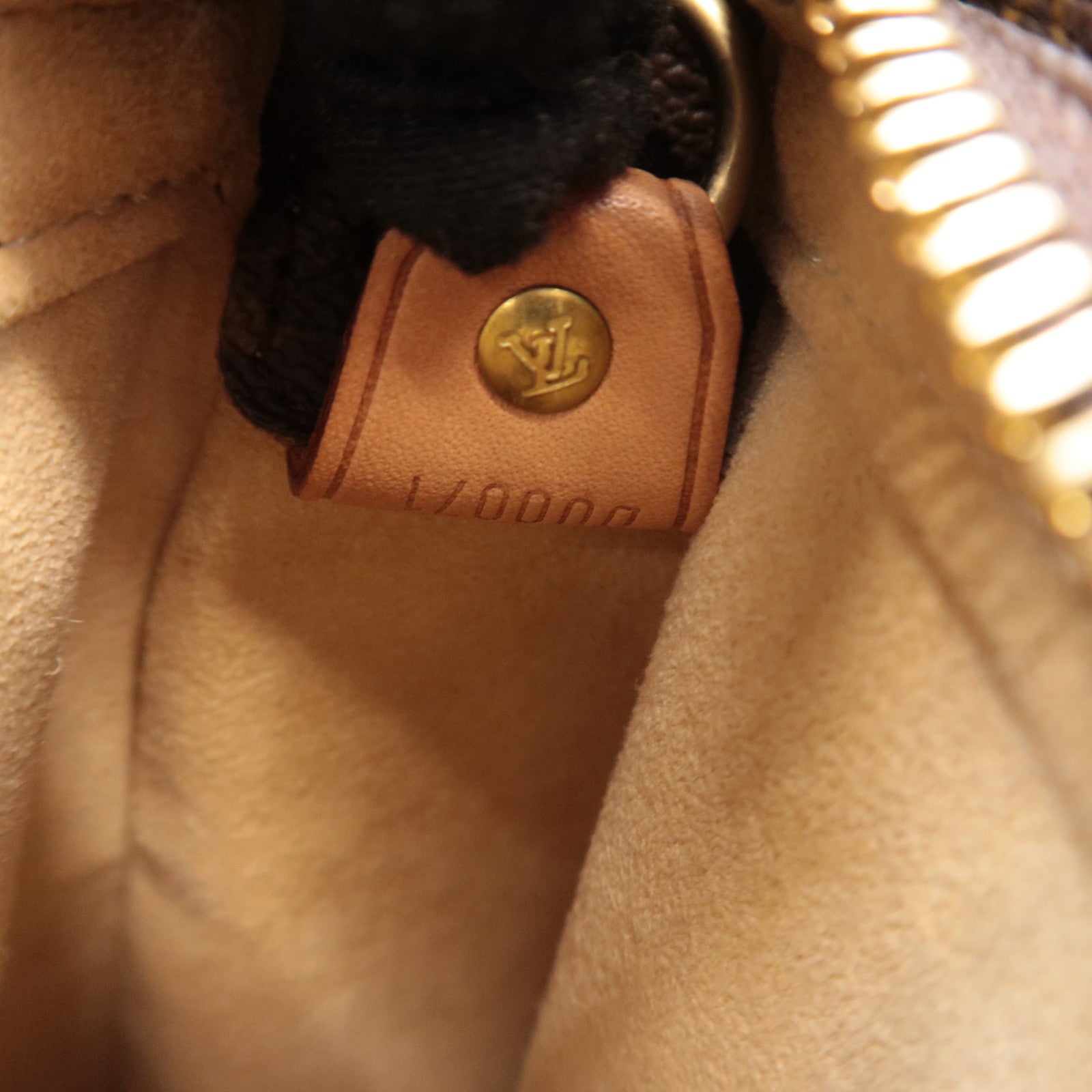 Louis Vuitton Monogram Looping GM Shoulder Bag M51145