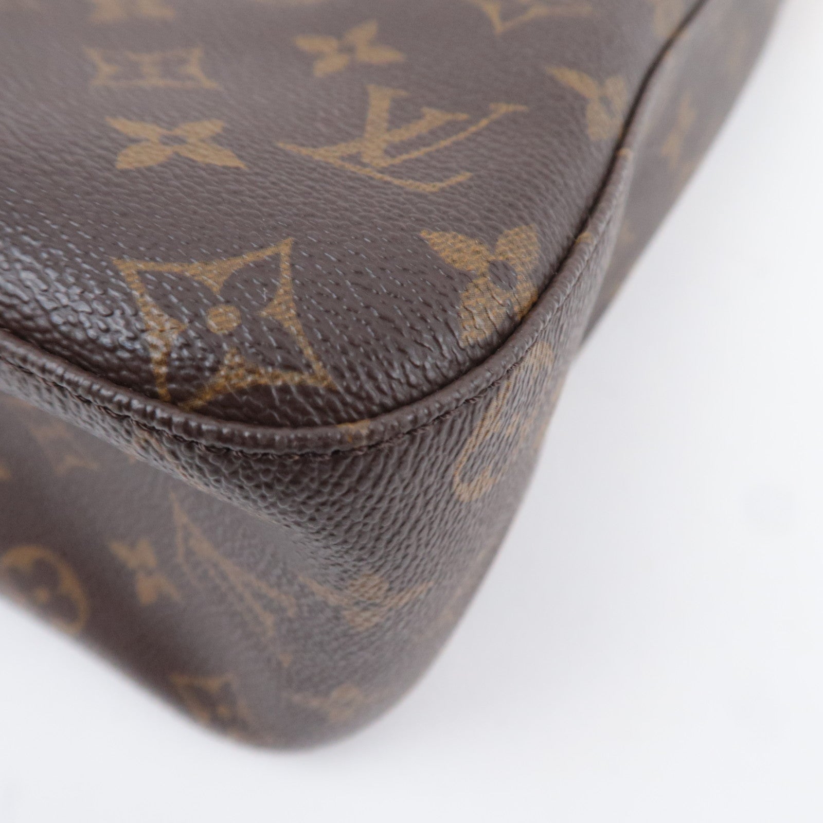 Louis Vuitton Monogram Looping GM Shoulder Bag M51145