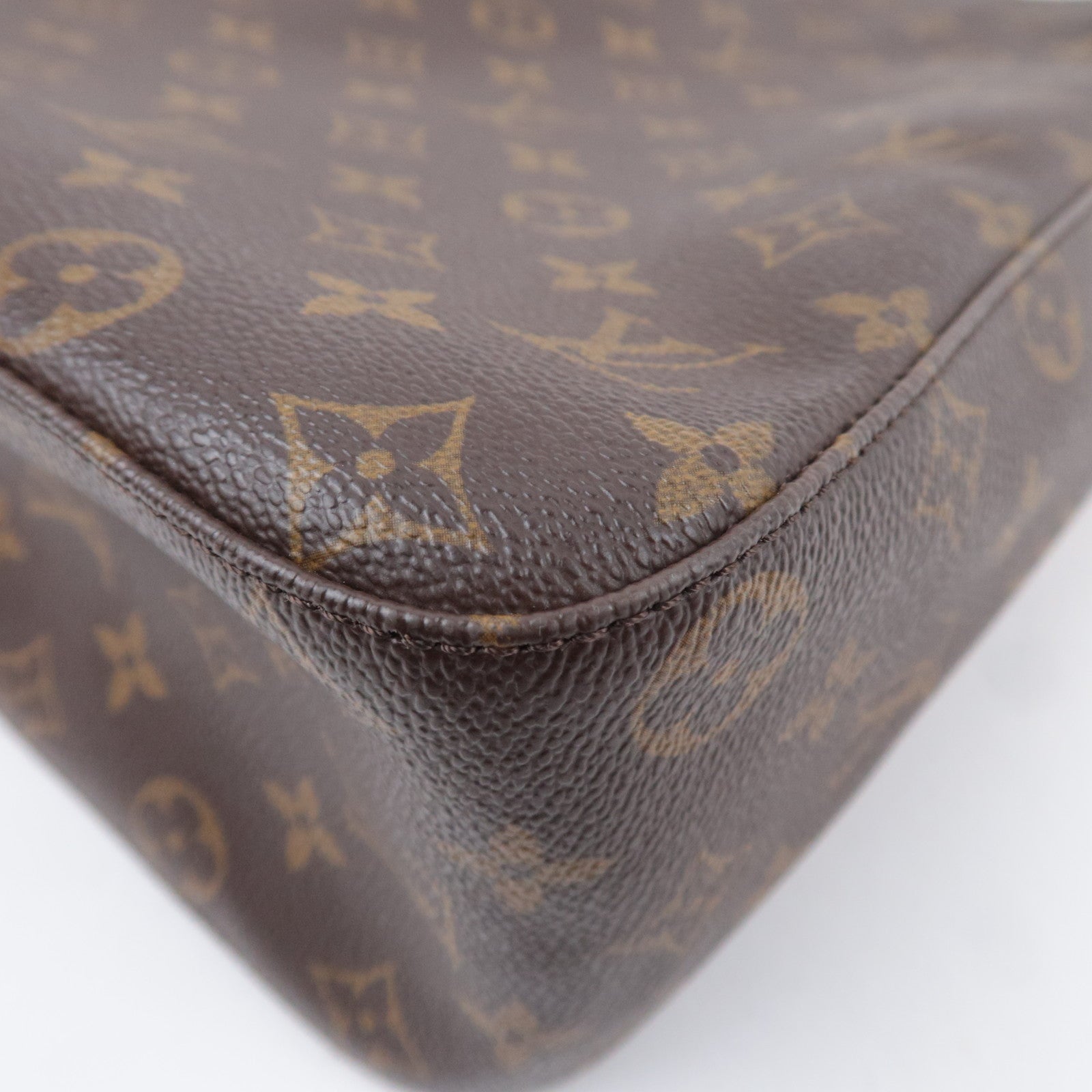 Louis Vuitton Monogram Looping GM Shoulder Bag M51145