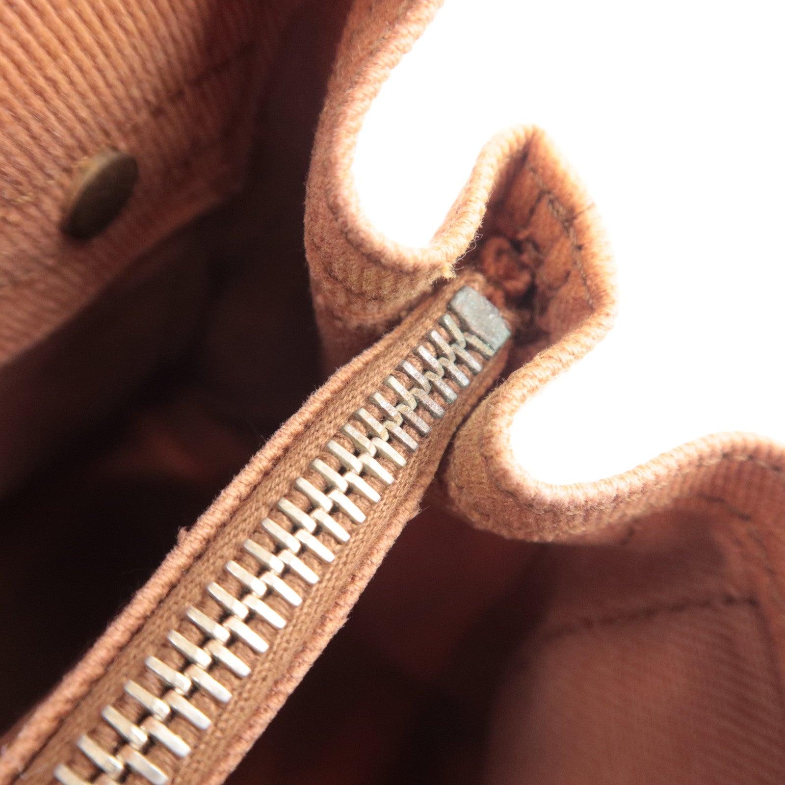 SAINT LAURENT YSL Muse Two 2Way Handbag Brown 283761