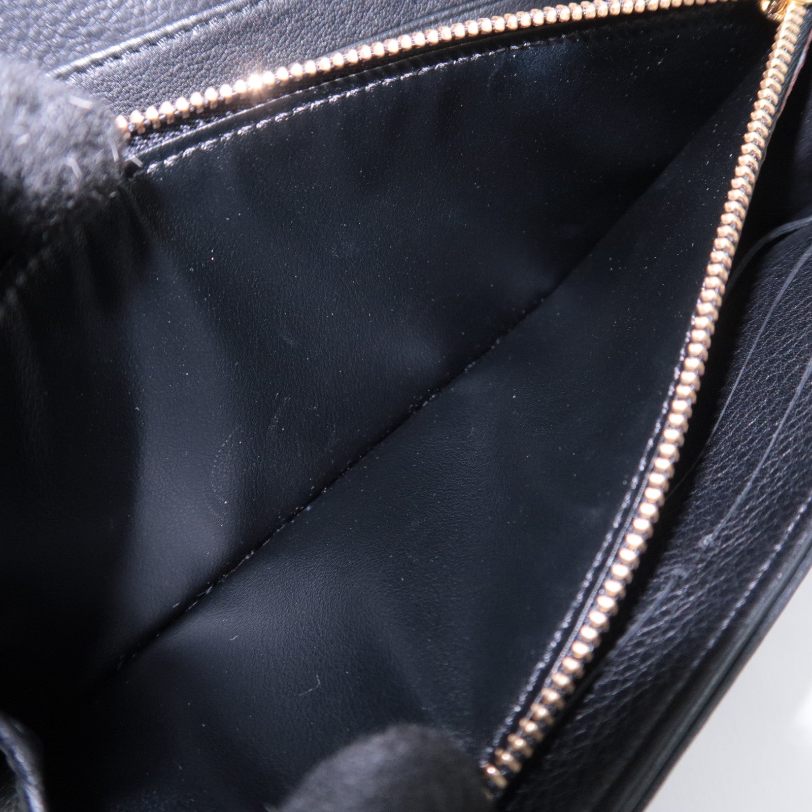 Louis Vuitton Monogram Mahina Portefeuille Iris Wallet M58136