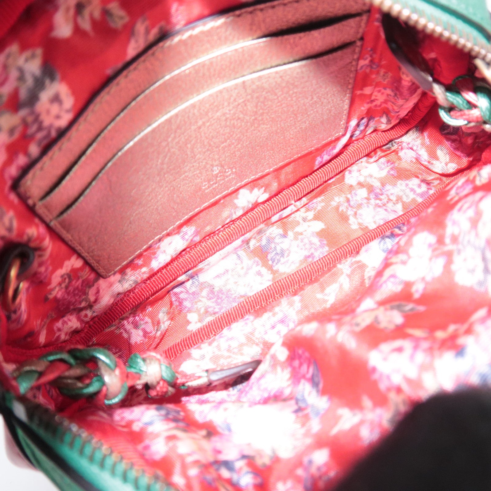 GUCCI Zumi Shoulder Bag Leather Metallic Green Red 534951