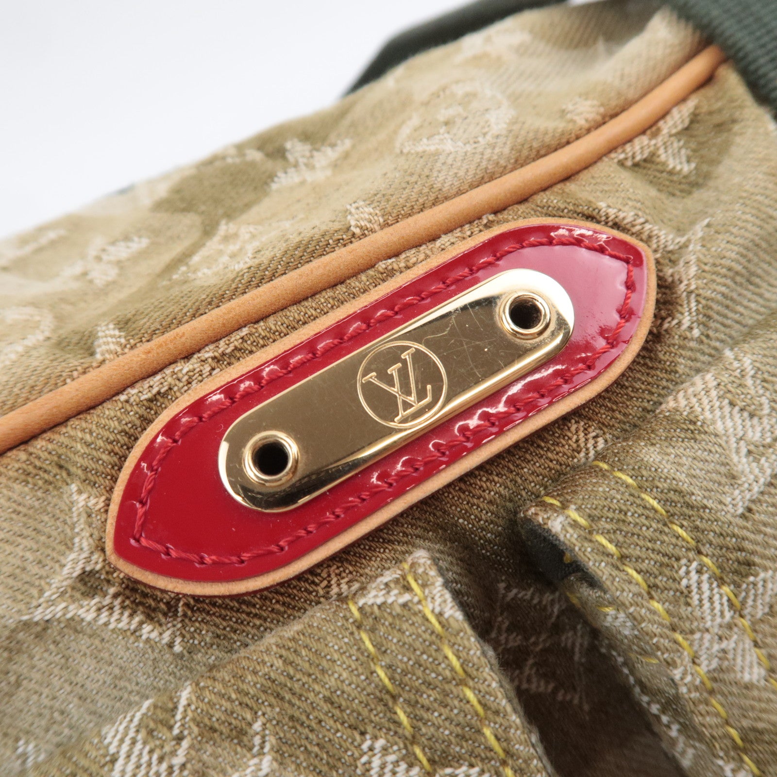 Louis Vuitton Murakami Monogramouflage Jasmine Handbag M95772