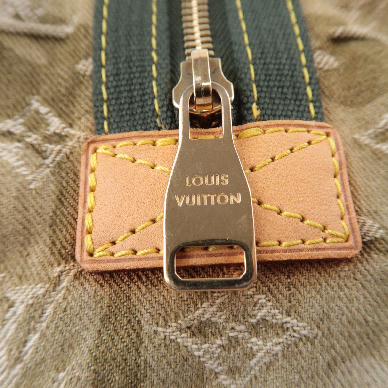 Louis Vuitton Murakami Monogramouflage Jasmine Handbag M95772