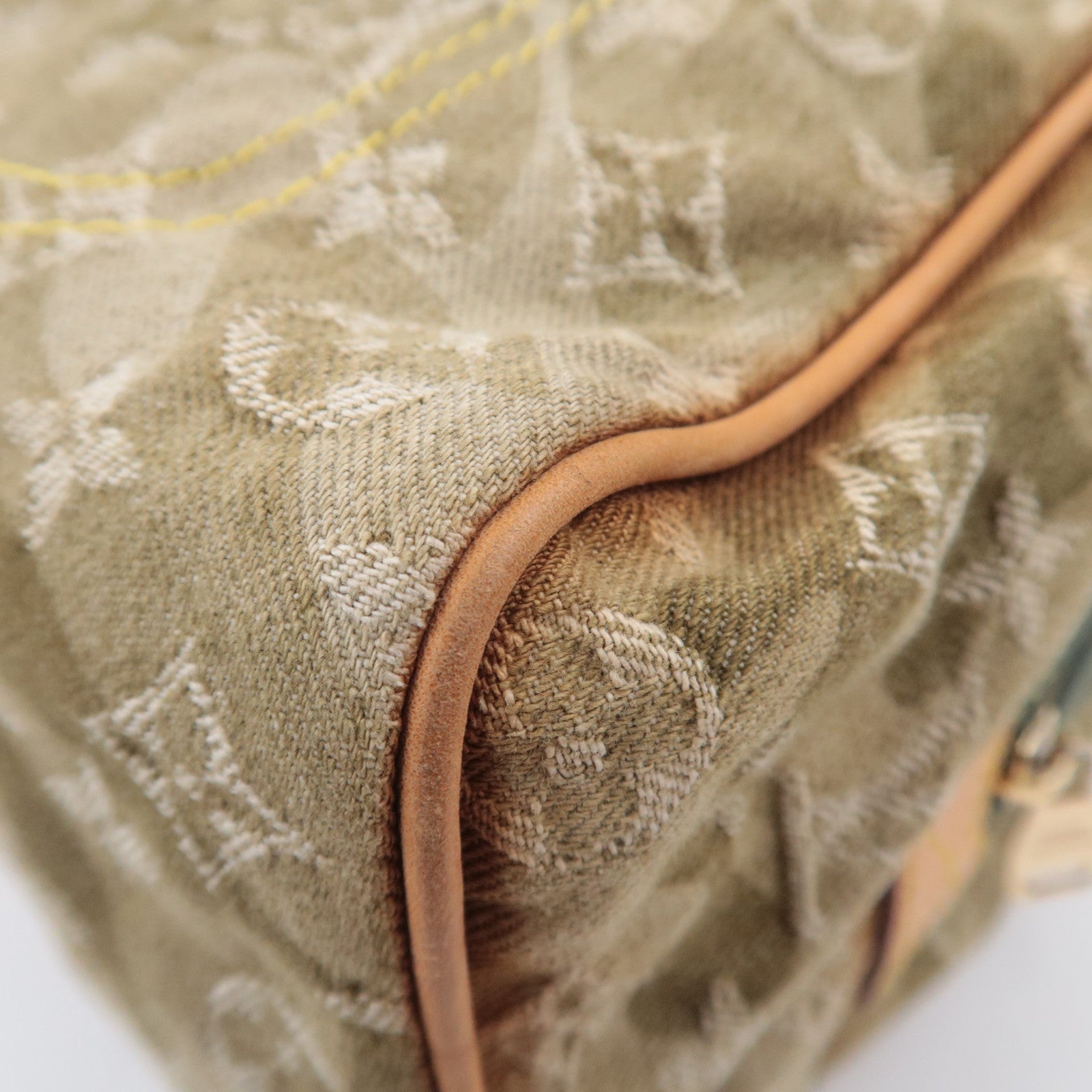 Louis Vuitton Murakami Monogramouflage Jasmine Handbag M95772