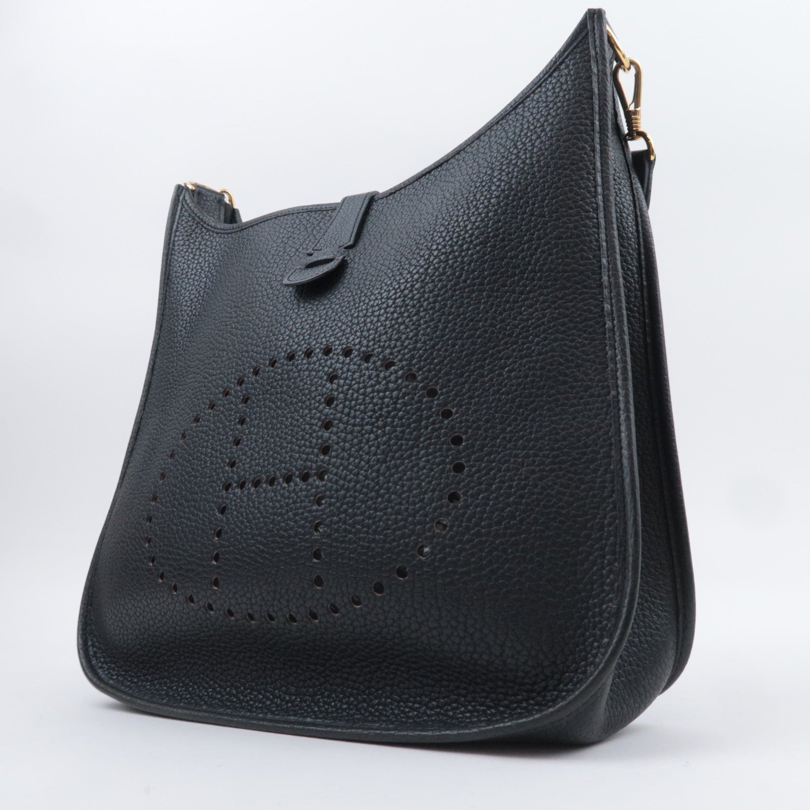 HERMES Evelyn 1 GM □O Stamp(2011) Taurillon Clemence Black