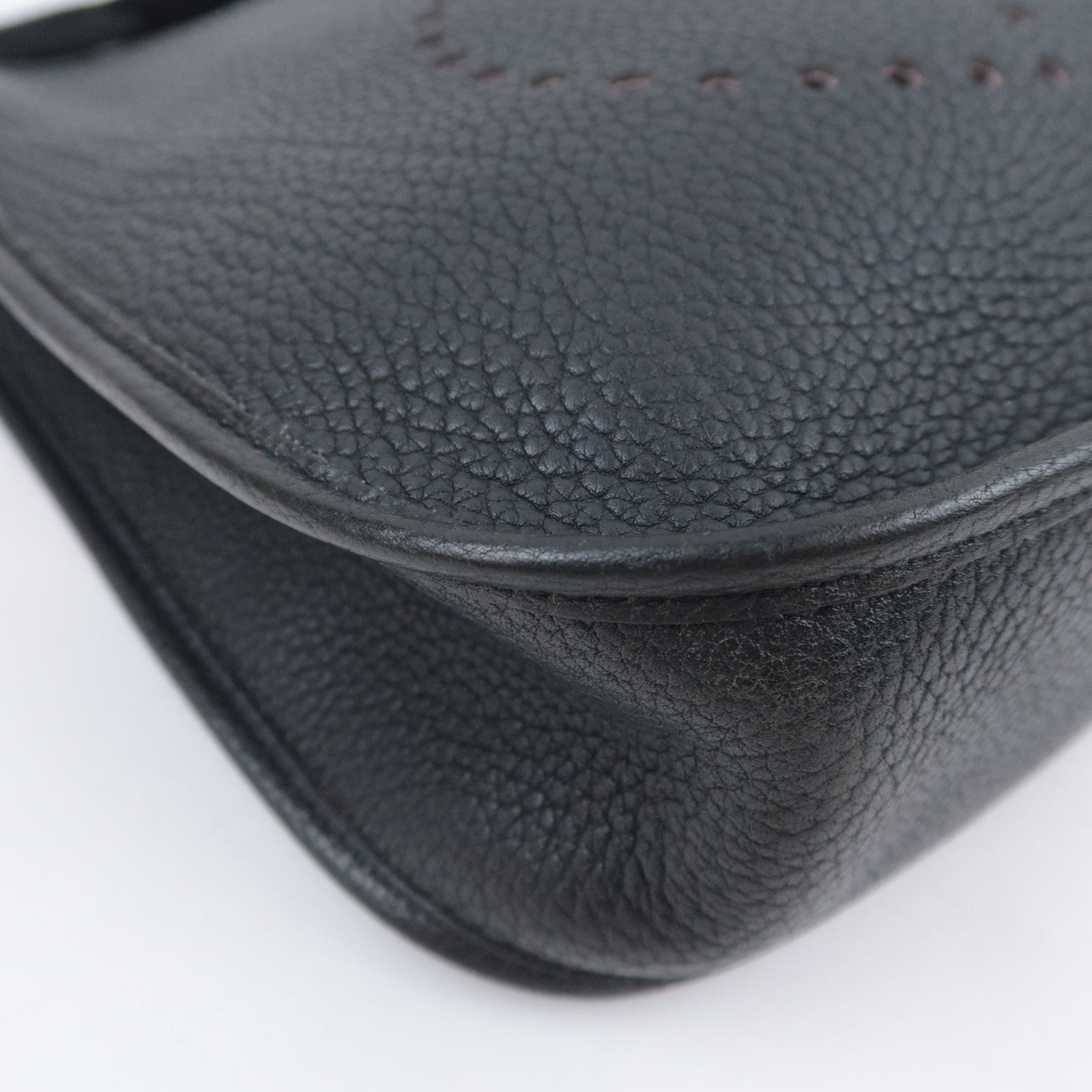 HERMES Evelyn 1 GM □O Stamp(2011) Taurillon Clemence Black