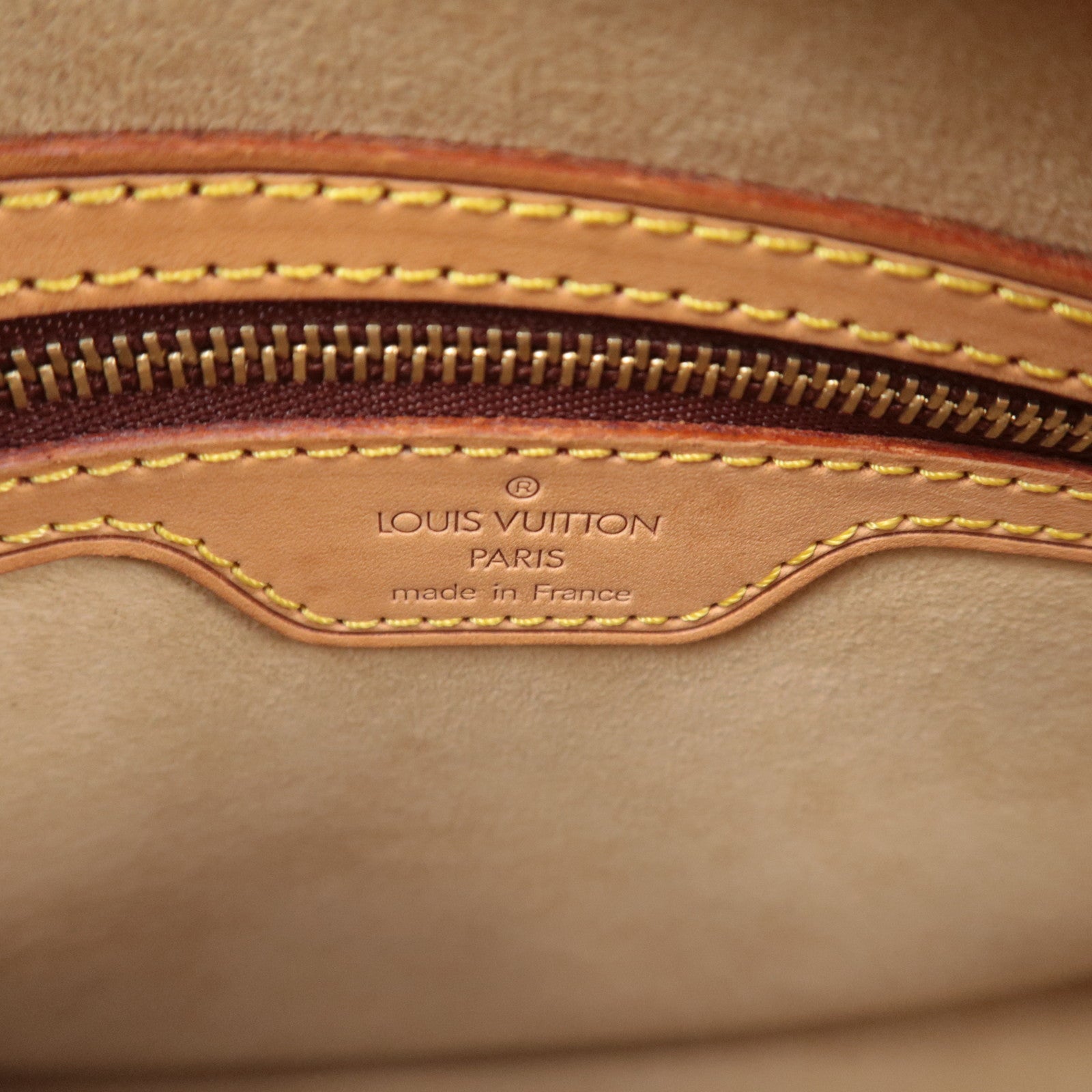 Louis Vuitton Monogram Looping MM Shoulder Bag M51146
